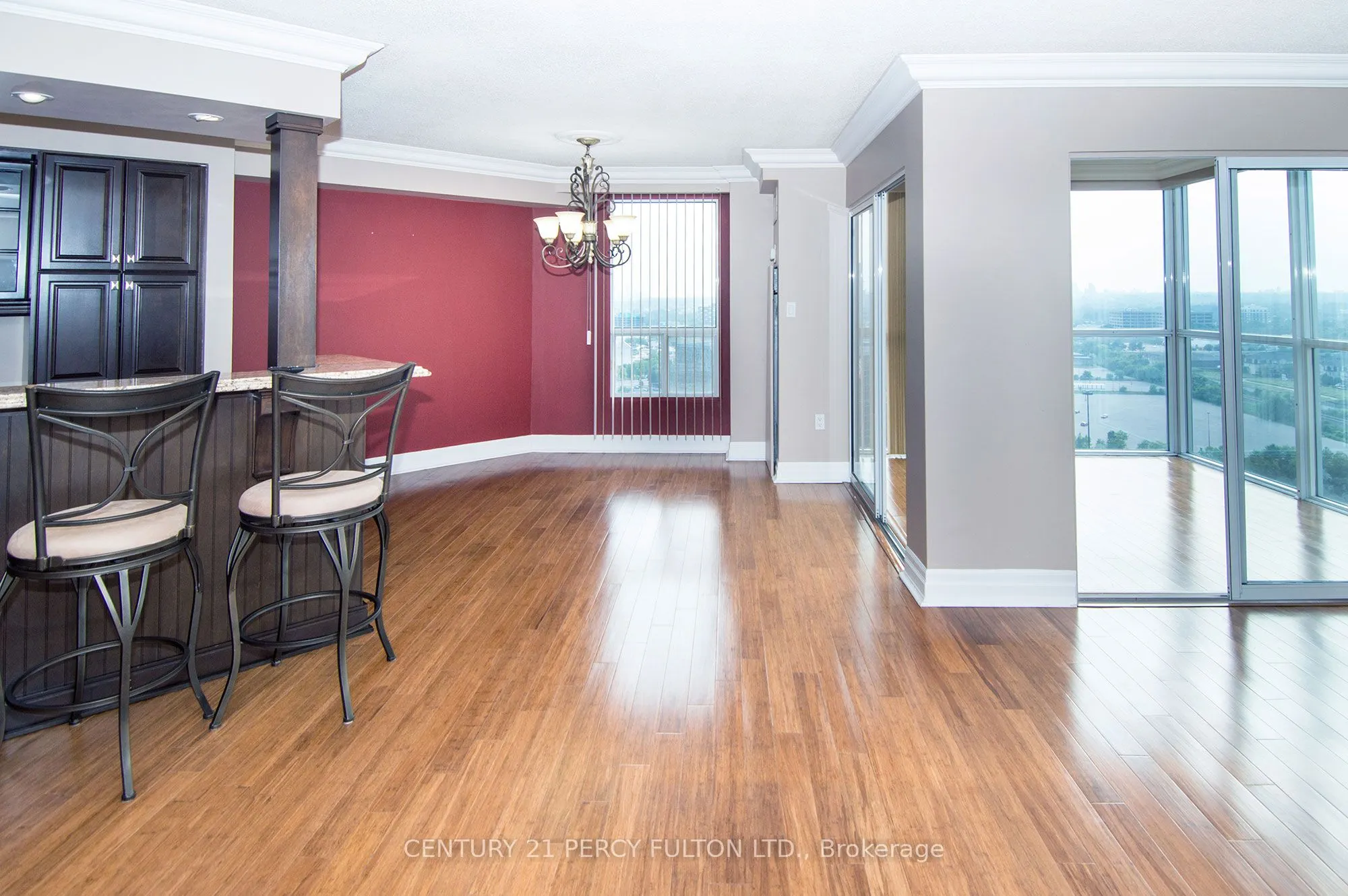 5 Concorde Place, #2105