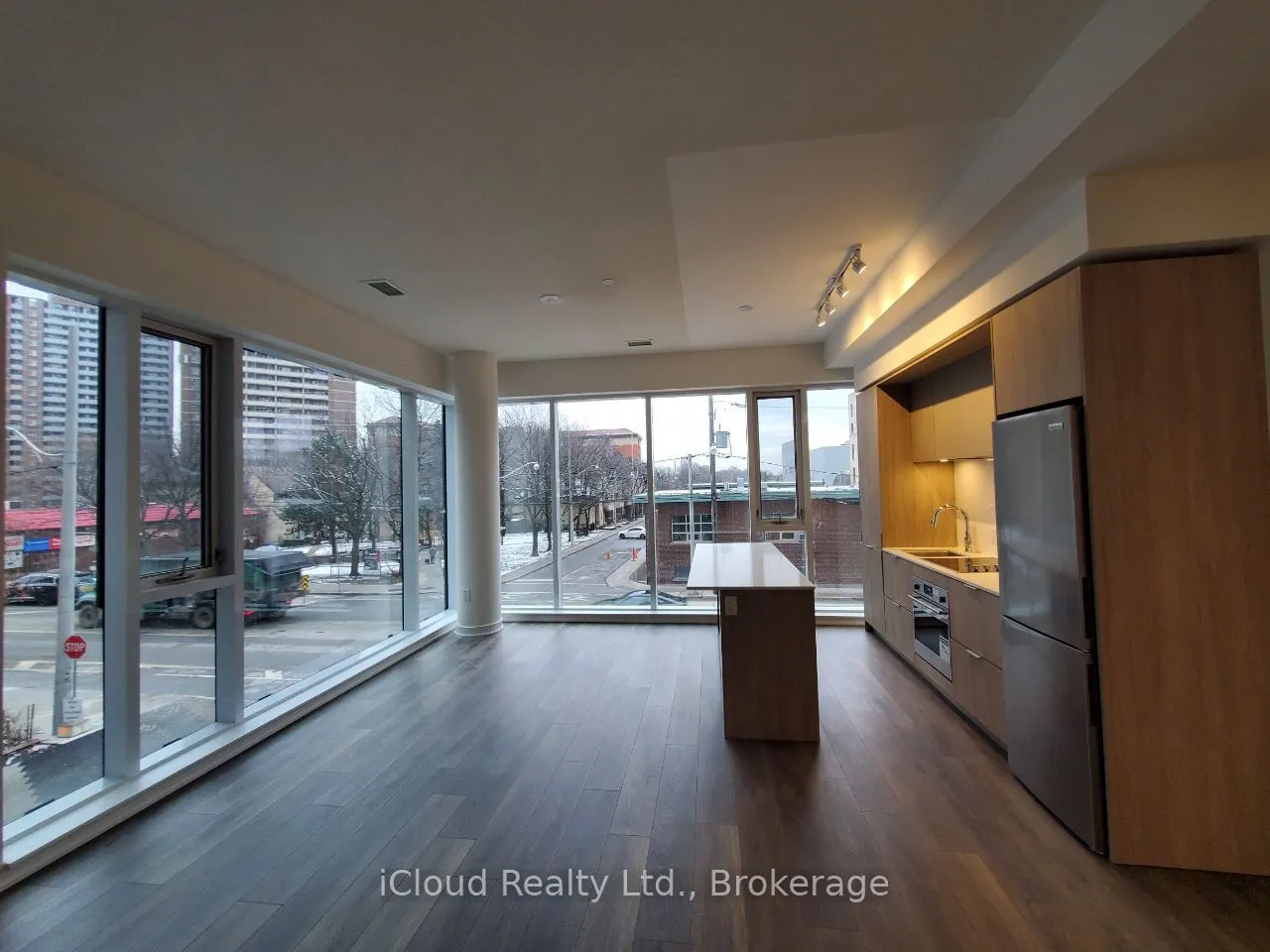 130 River Street, #203