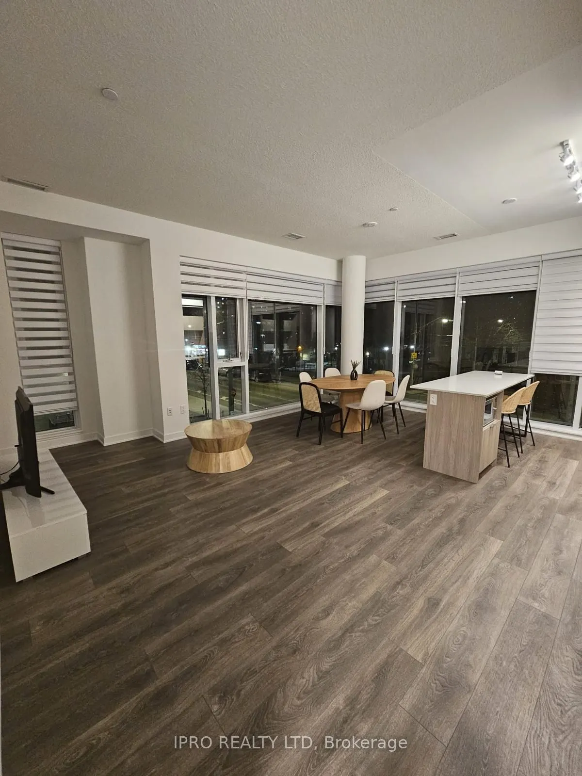 130 River Street, #203