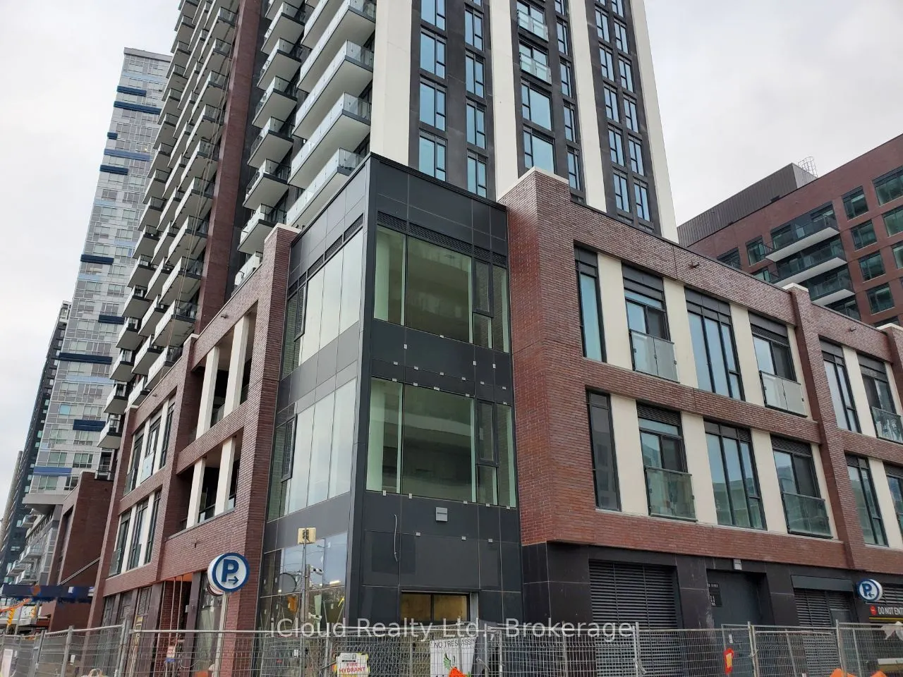 130 River Street, #203