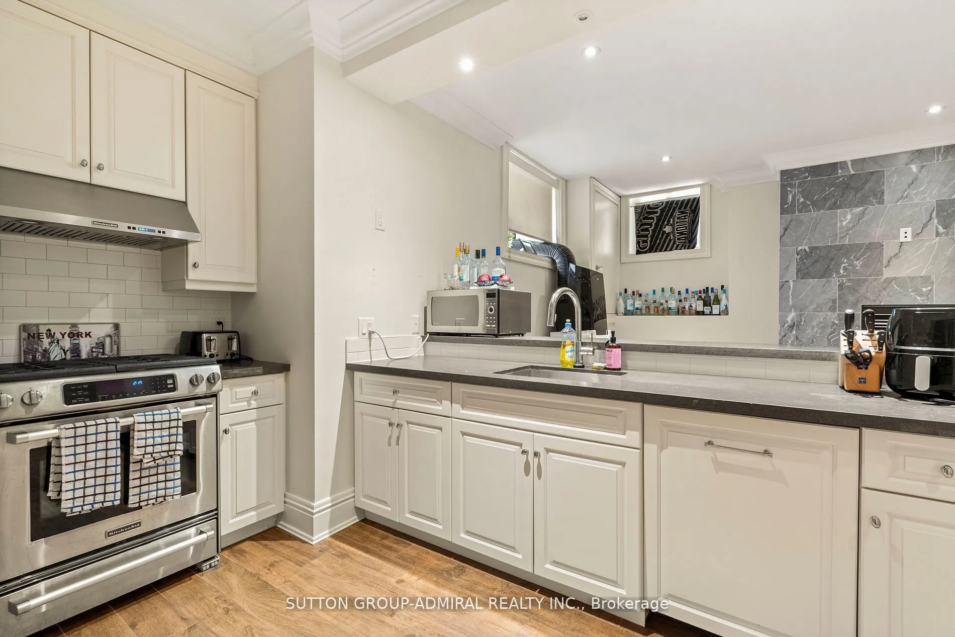 15 Highbourne Road