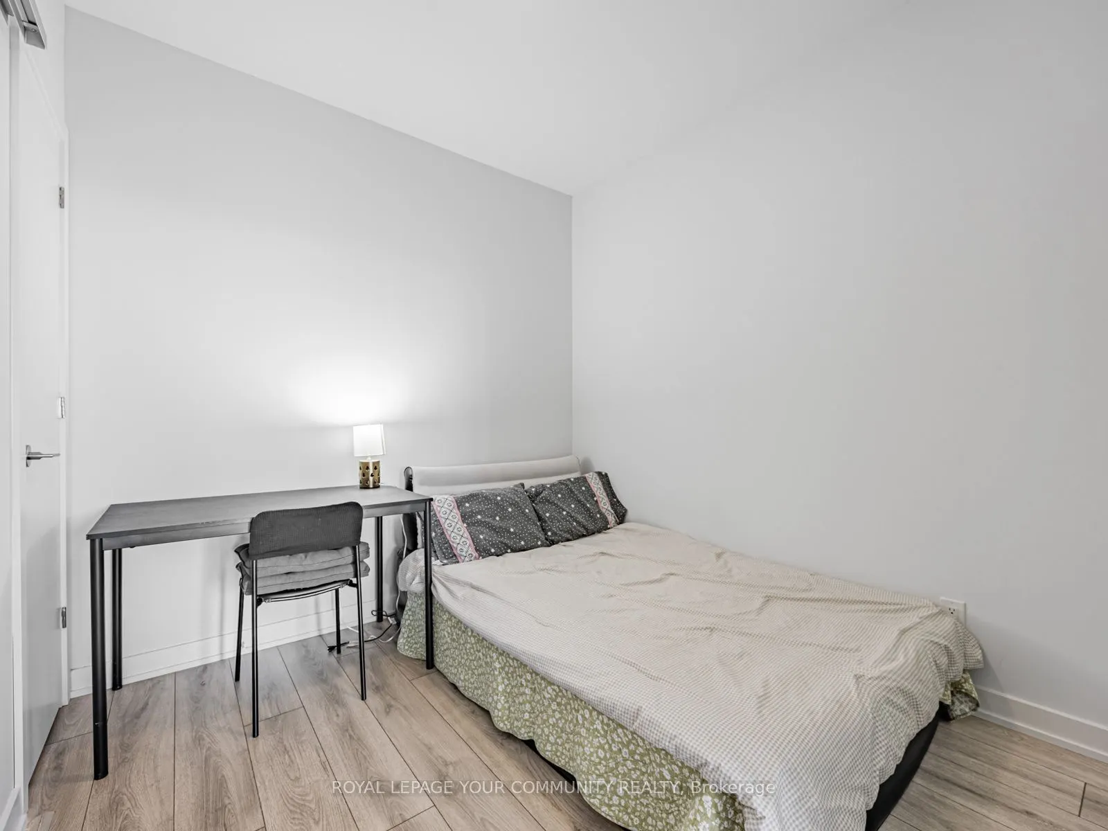 15 Ellerslie Avenue, #2301