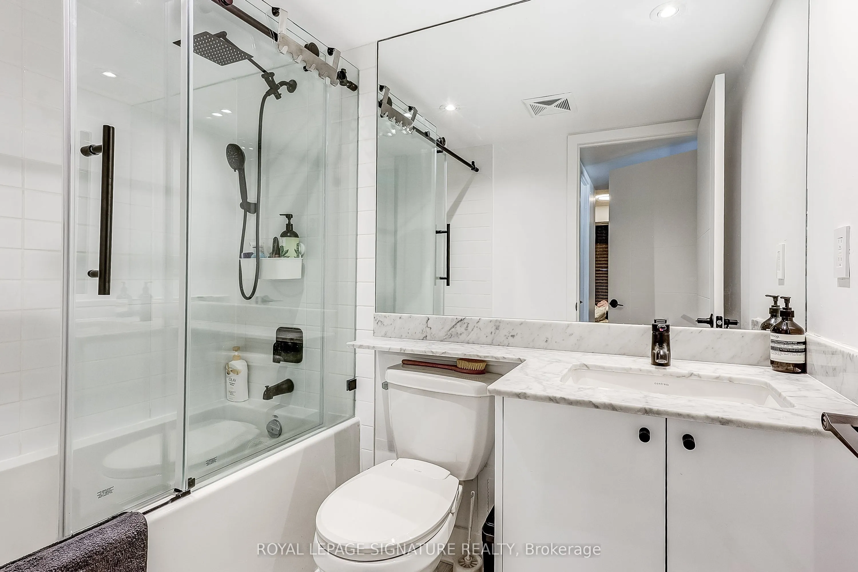 125 Western Battery Road, #210