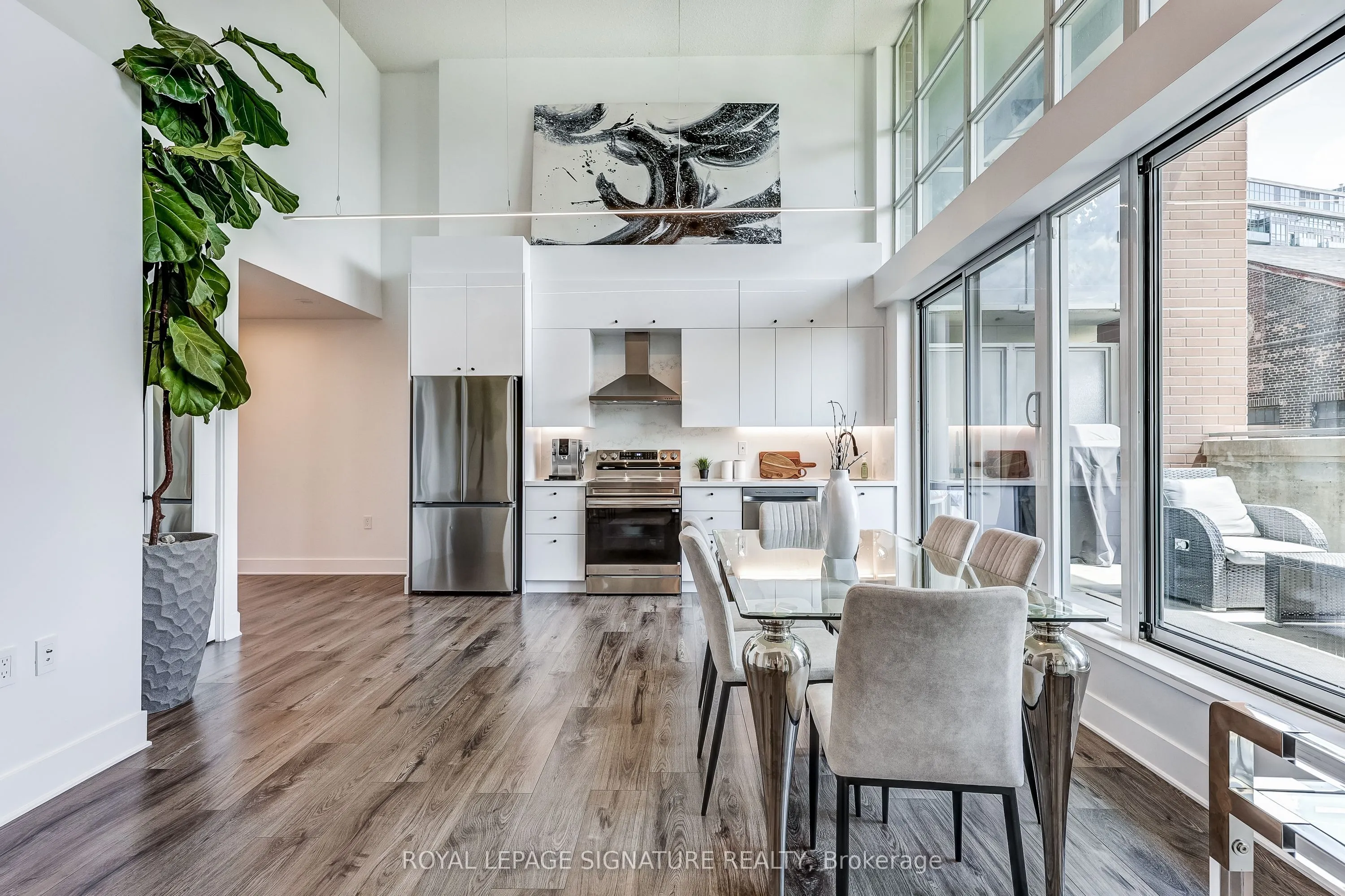 125 Western Battery Road, #210