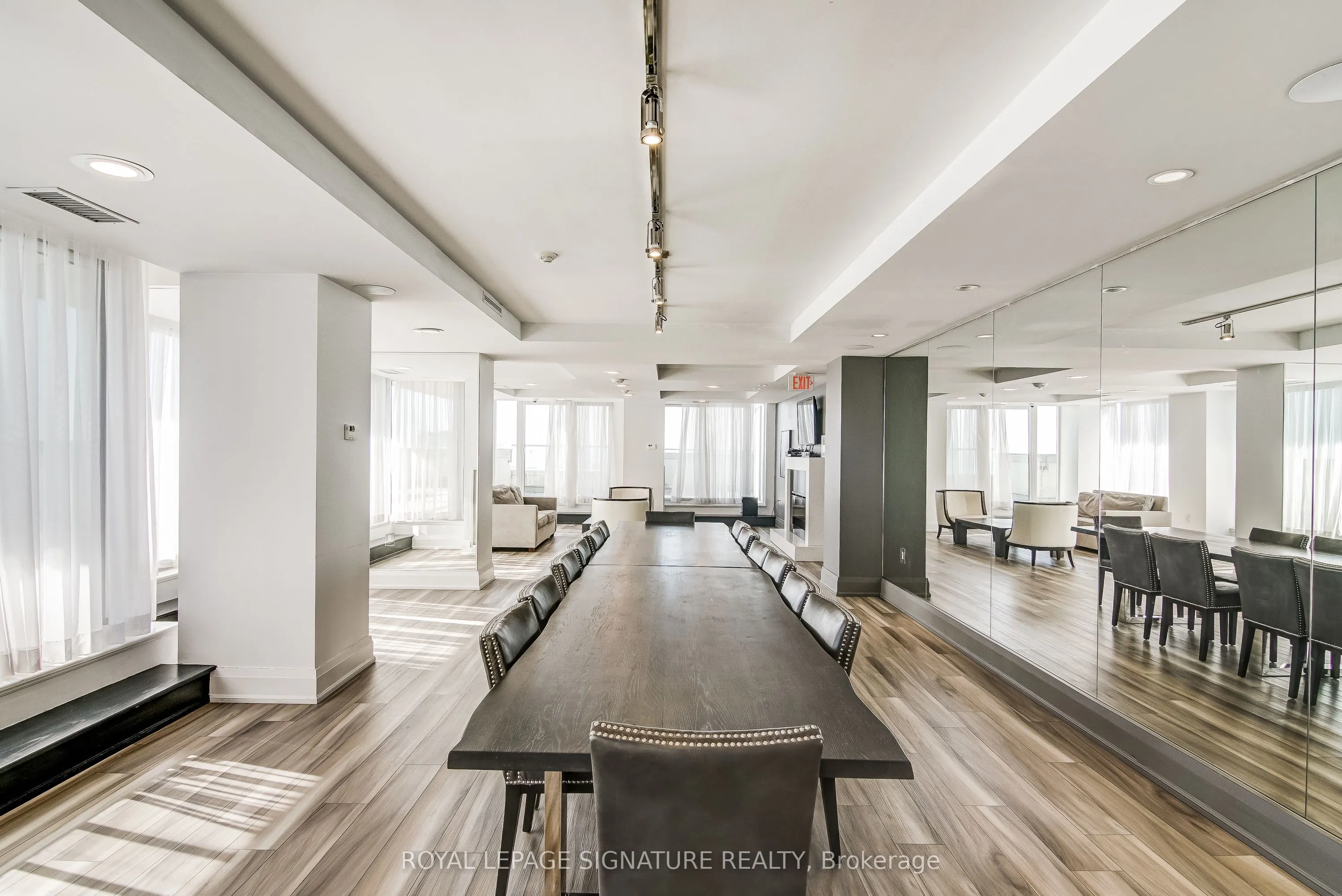 125 Western Battery Road, #210