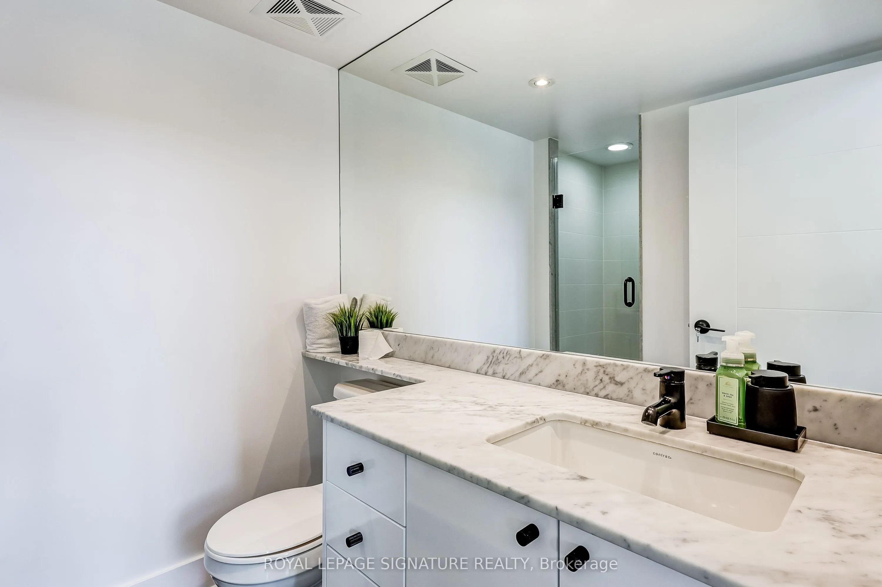 125 Western Battery Road, #210