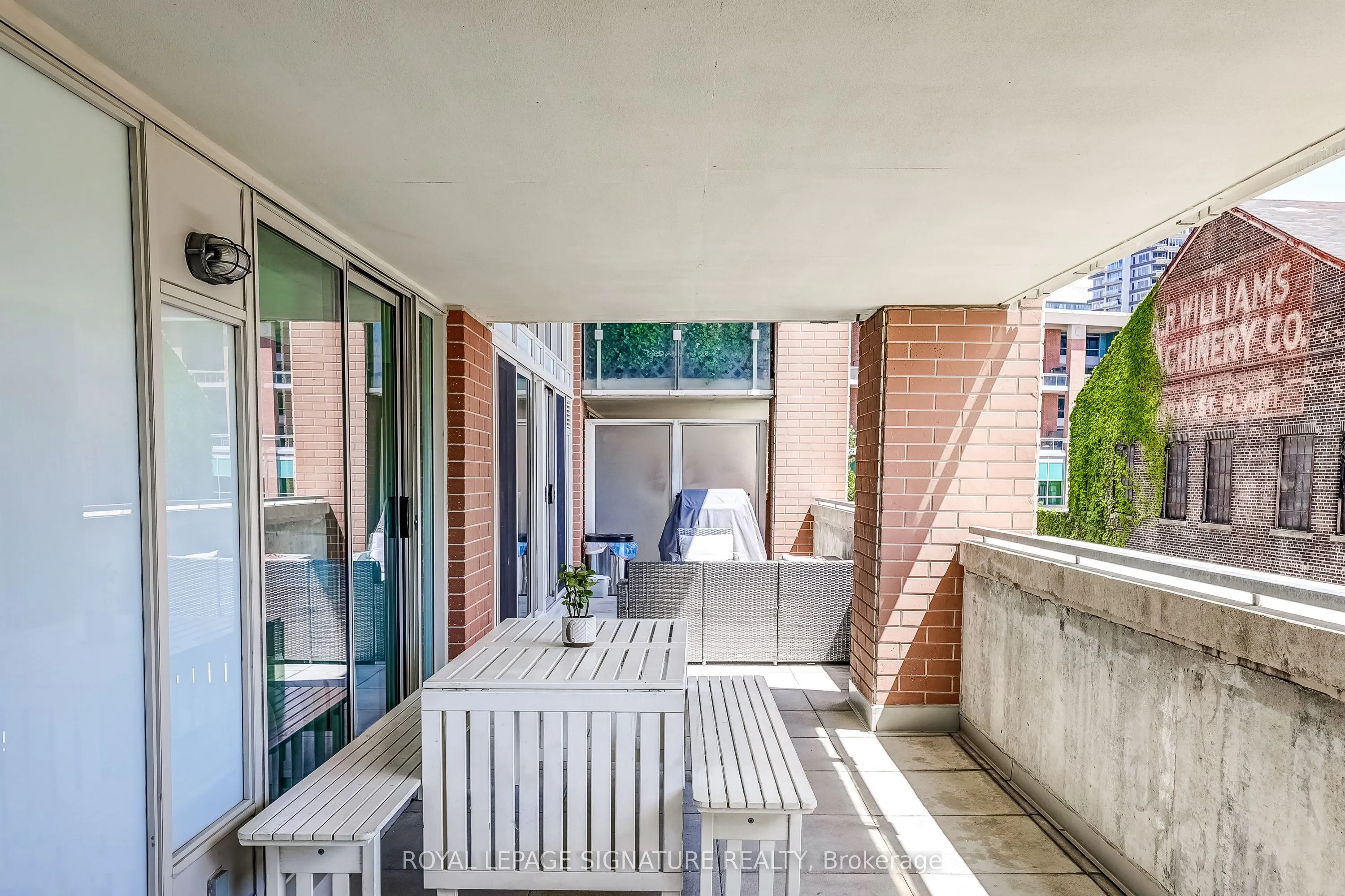 125 Western Battery Road, #210
