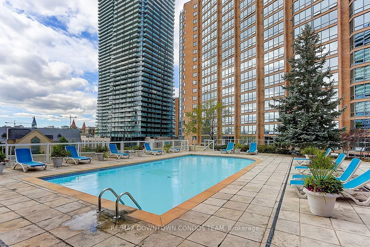 44 St Joseph Street, #612
