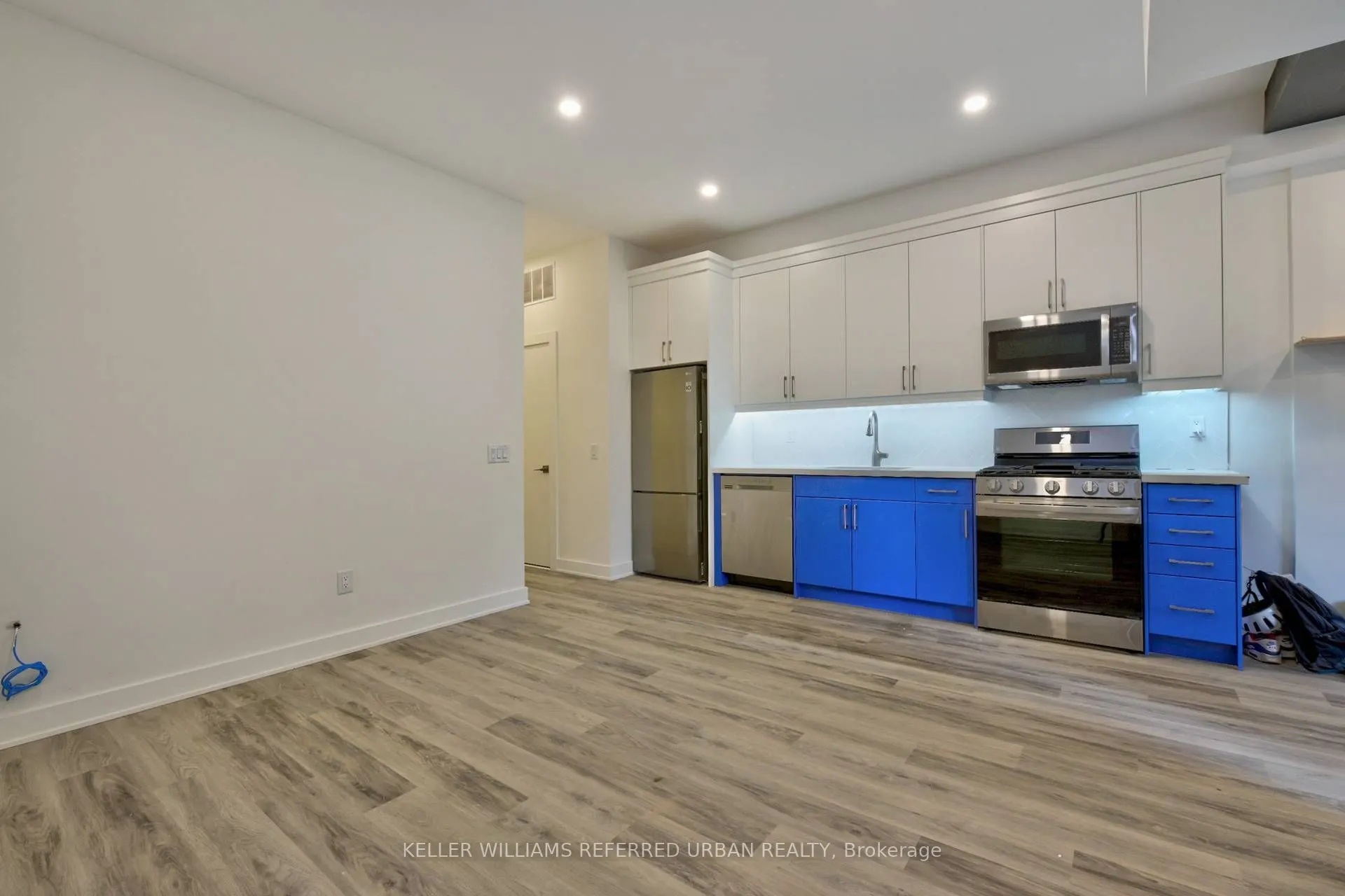653 Manning Avenue, #Unit2