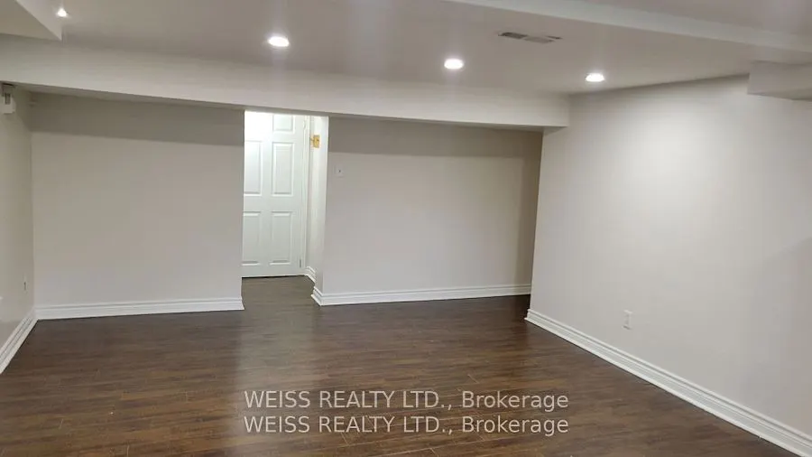 76 Charleswood Drive, #Basement