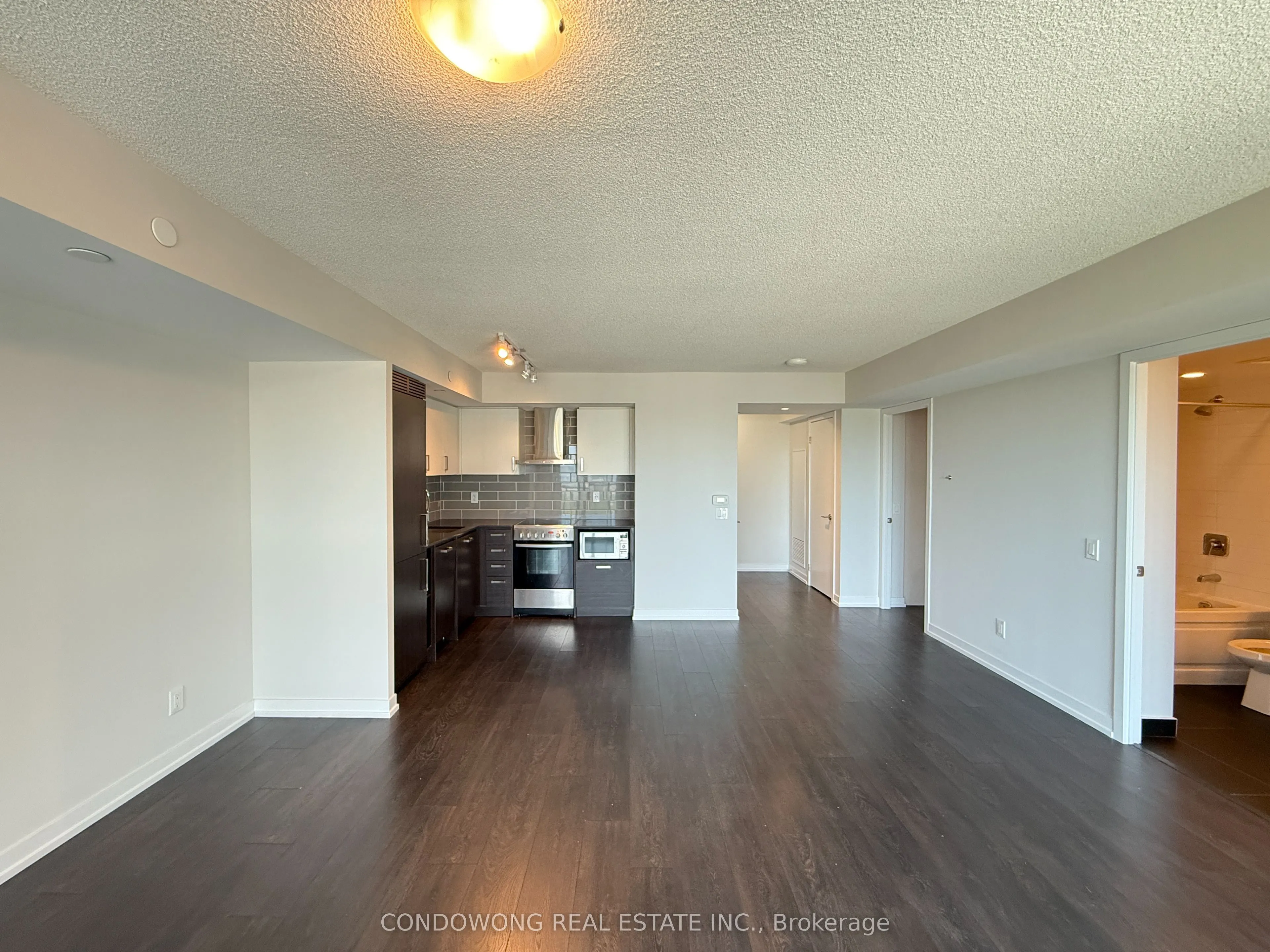 125 Redpath Avenue #2911