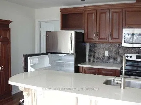 59 Garthdale Court, #Upper