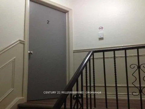 59 Garthdale Court, #Upper