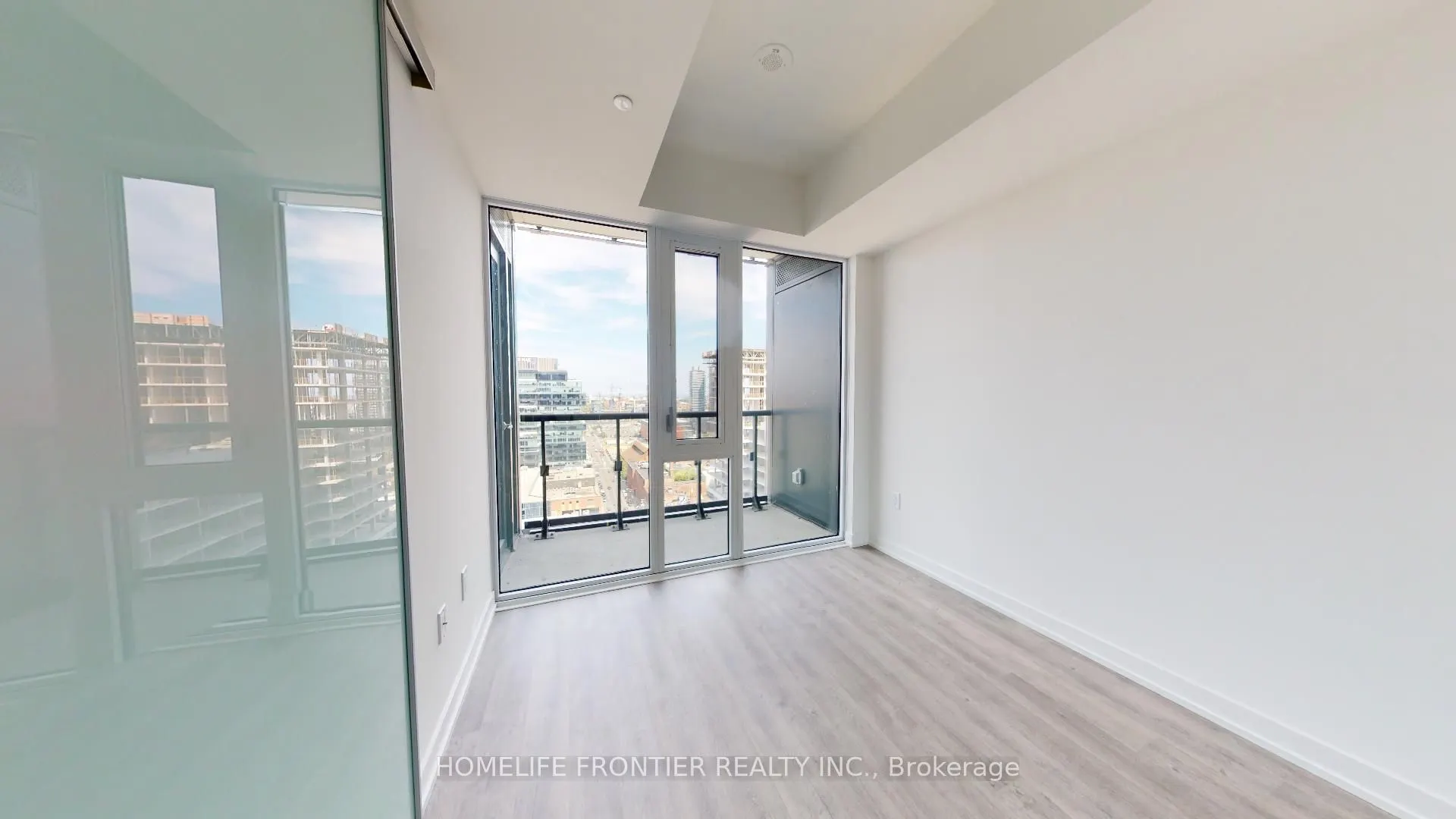 158 Front Street E, #2010