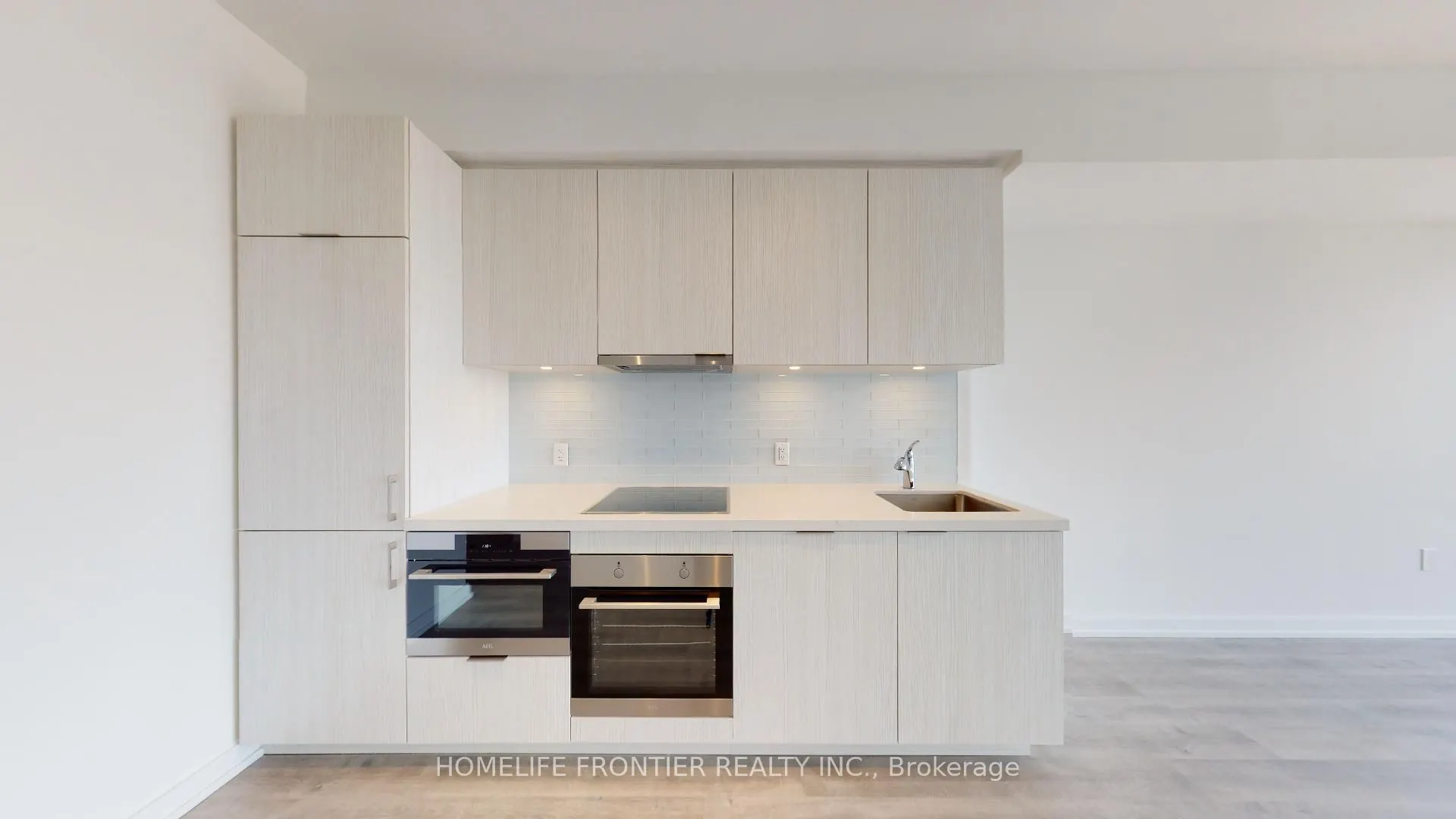 158 Front Street E, #2010