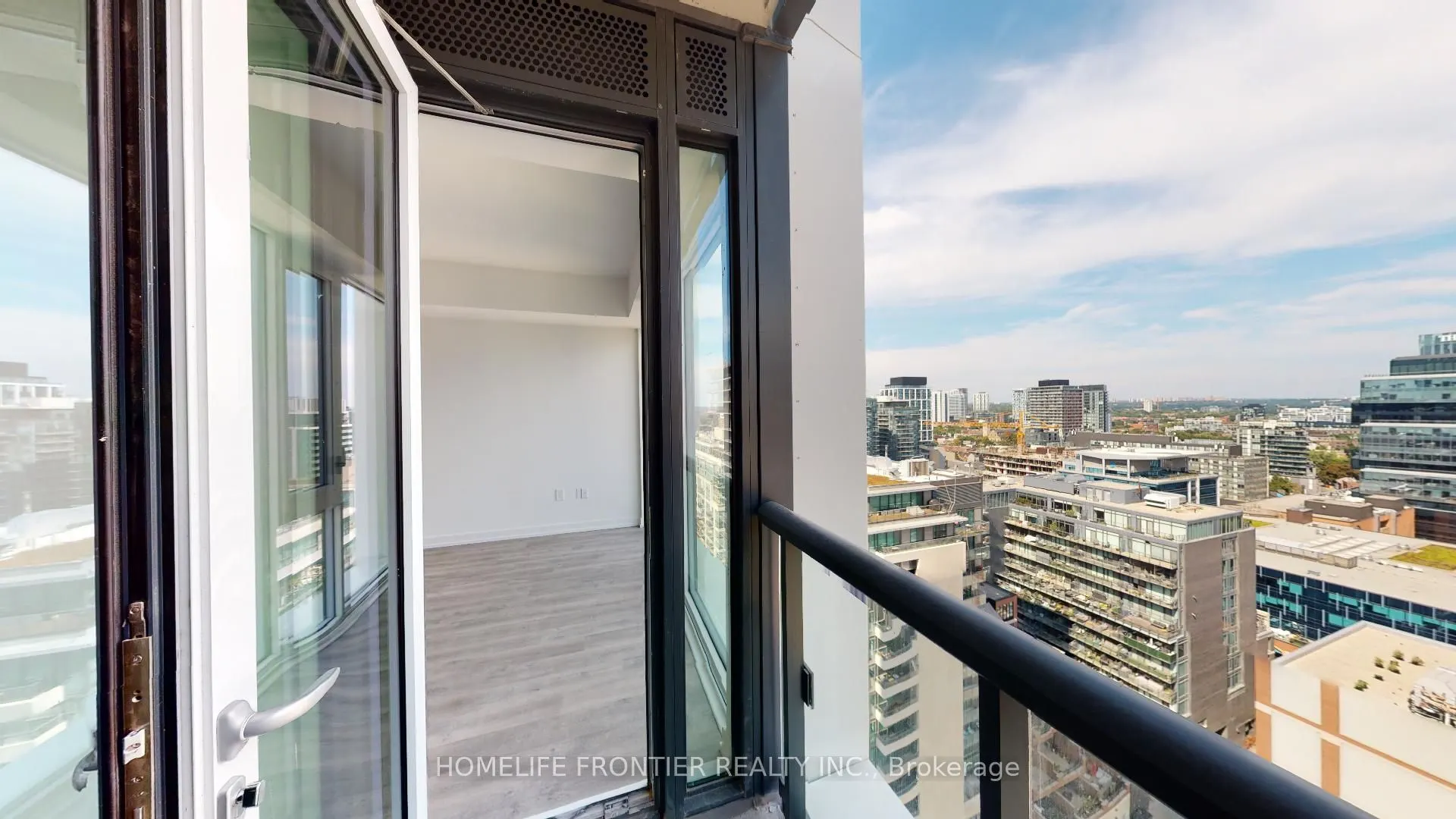 158 Front Street E, #2010