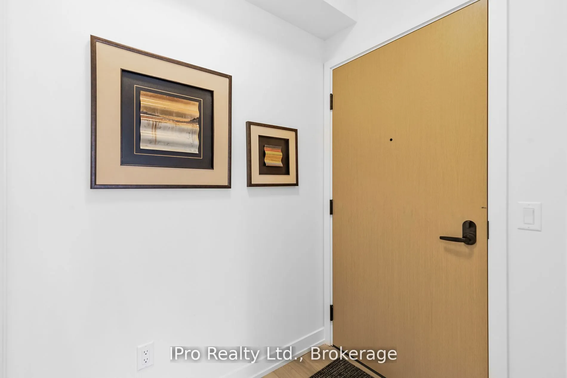 89 Church Street, #1604