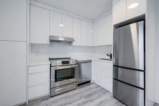 288 Markham Street, #2nd Floor