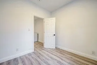 288 Markham Street, #2nd Floor