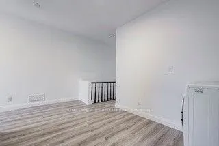 288 Markham Street, #2nd Floor