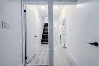 288 Markham Street, #2nd Floor