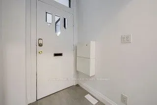 288 Markham Street, #2nd Floor