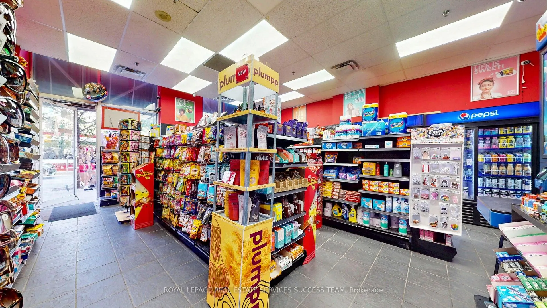 148 Spadina Avenue, #3