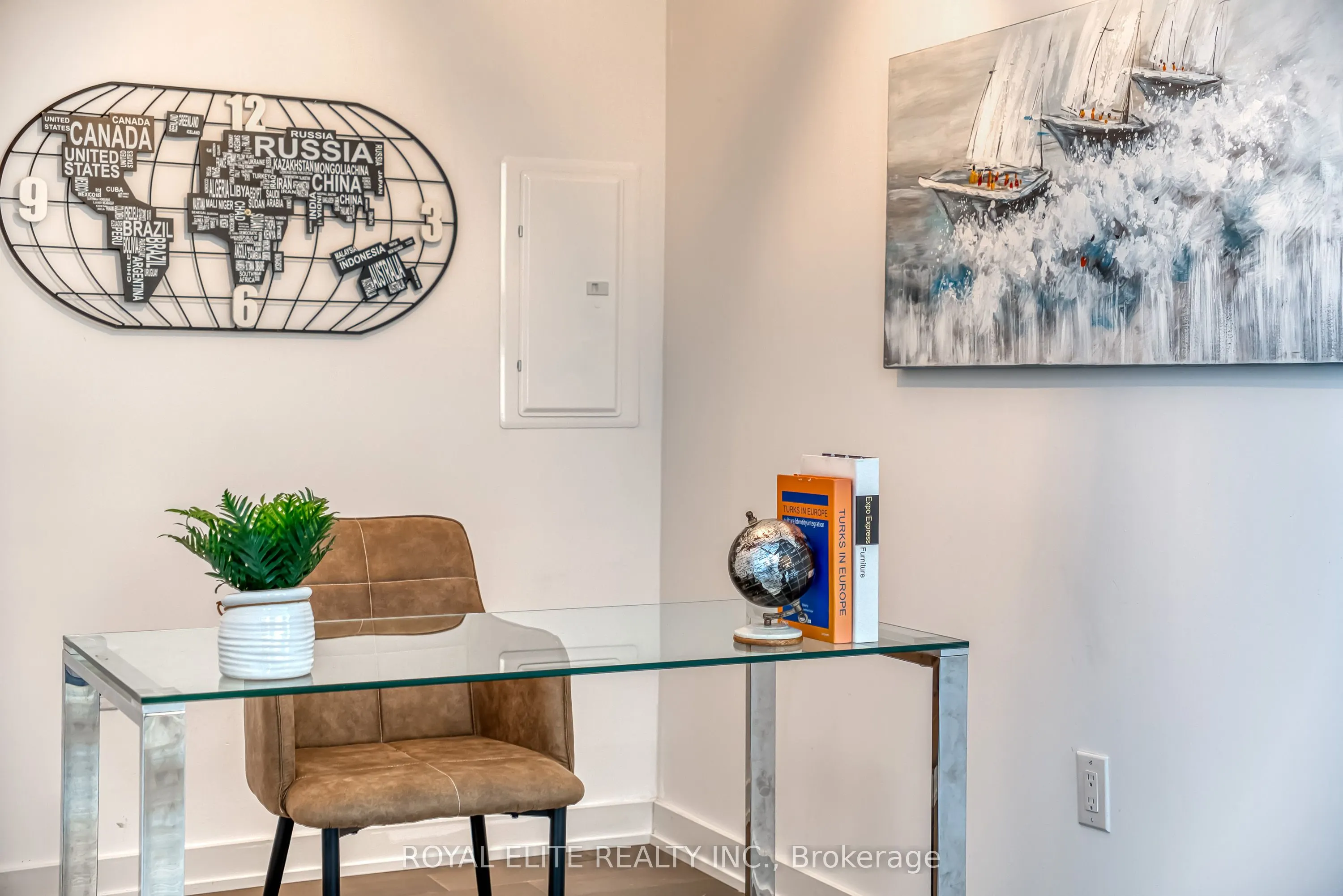 11 Wellesley Street W, #612
