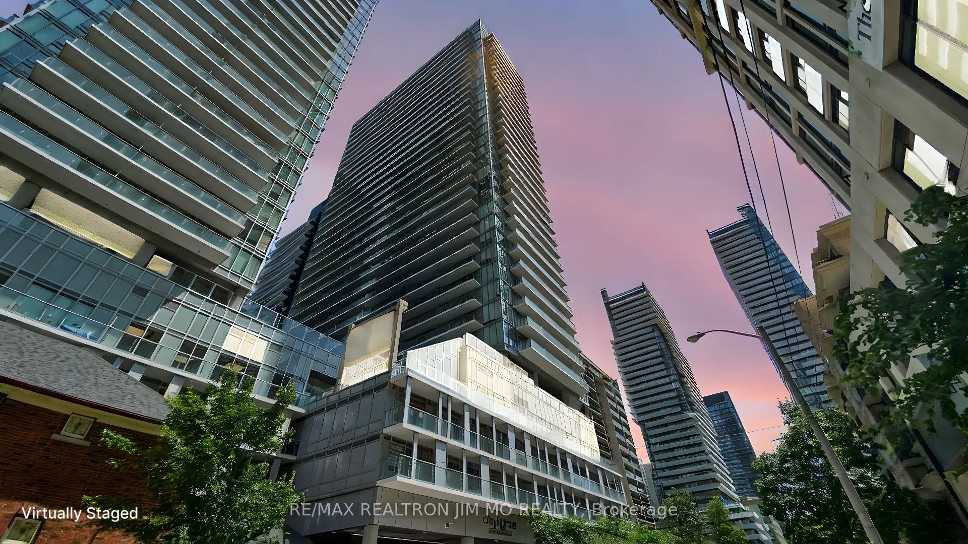 195 Redpath Avenue, #2205