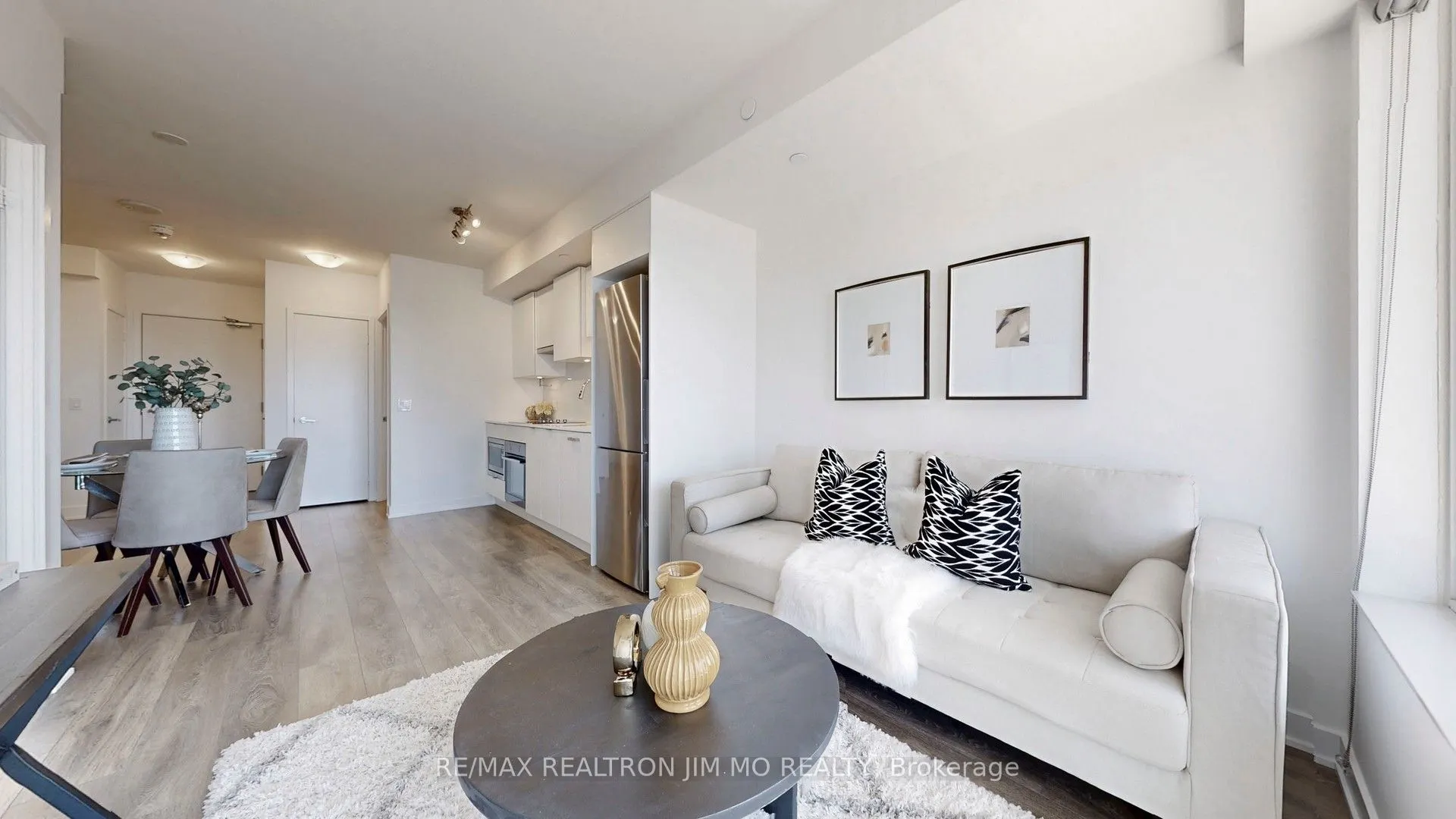 195 Redpath Avenue, #2205
