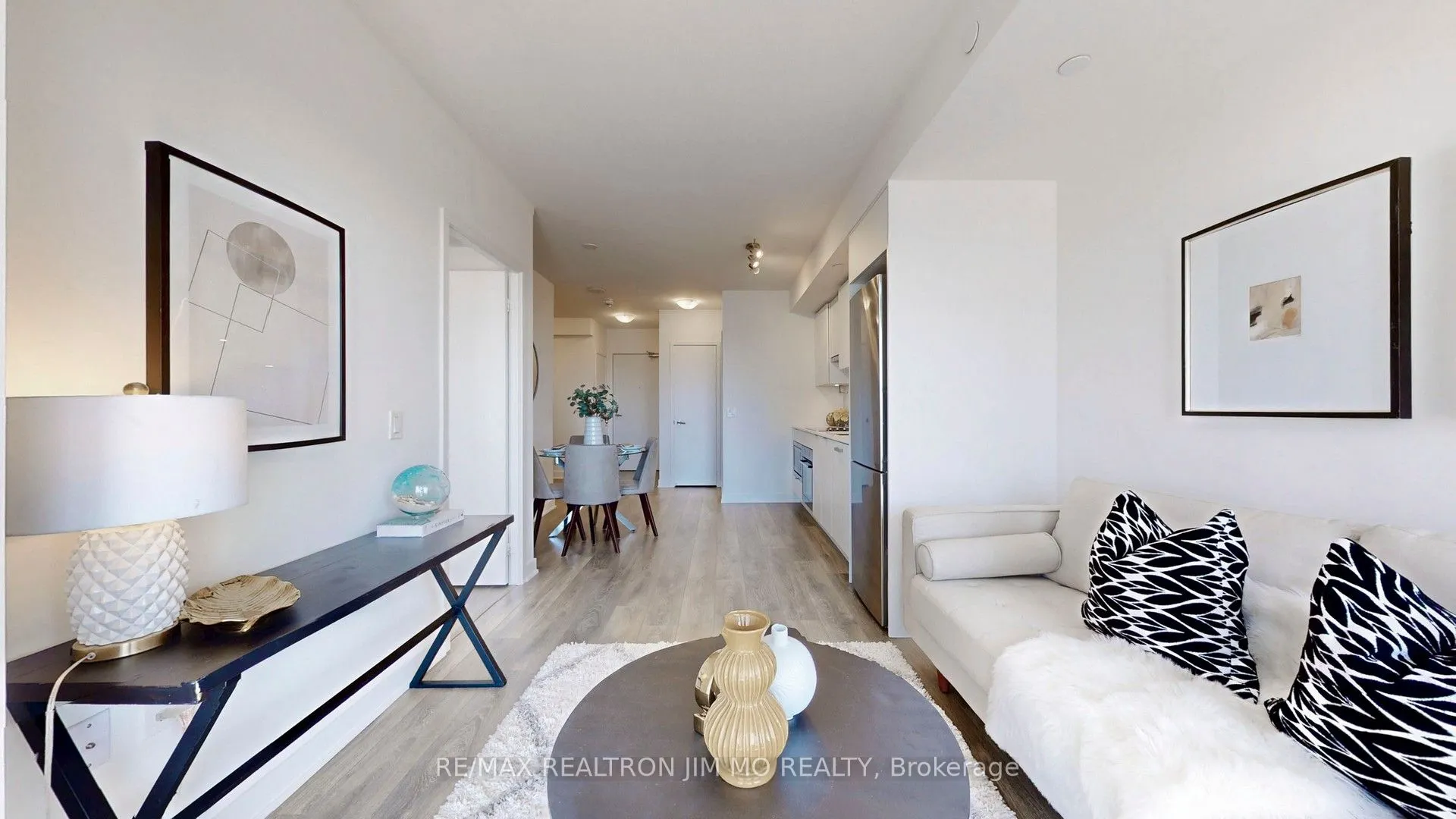 195 Redpath Avenue, #2205