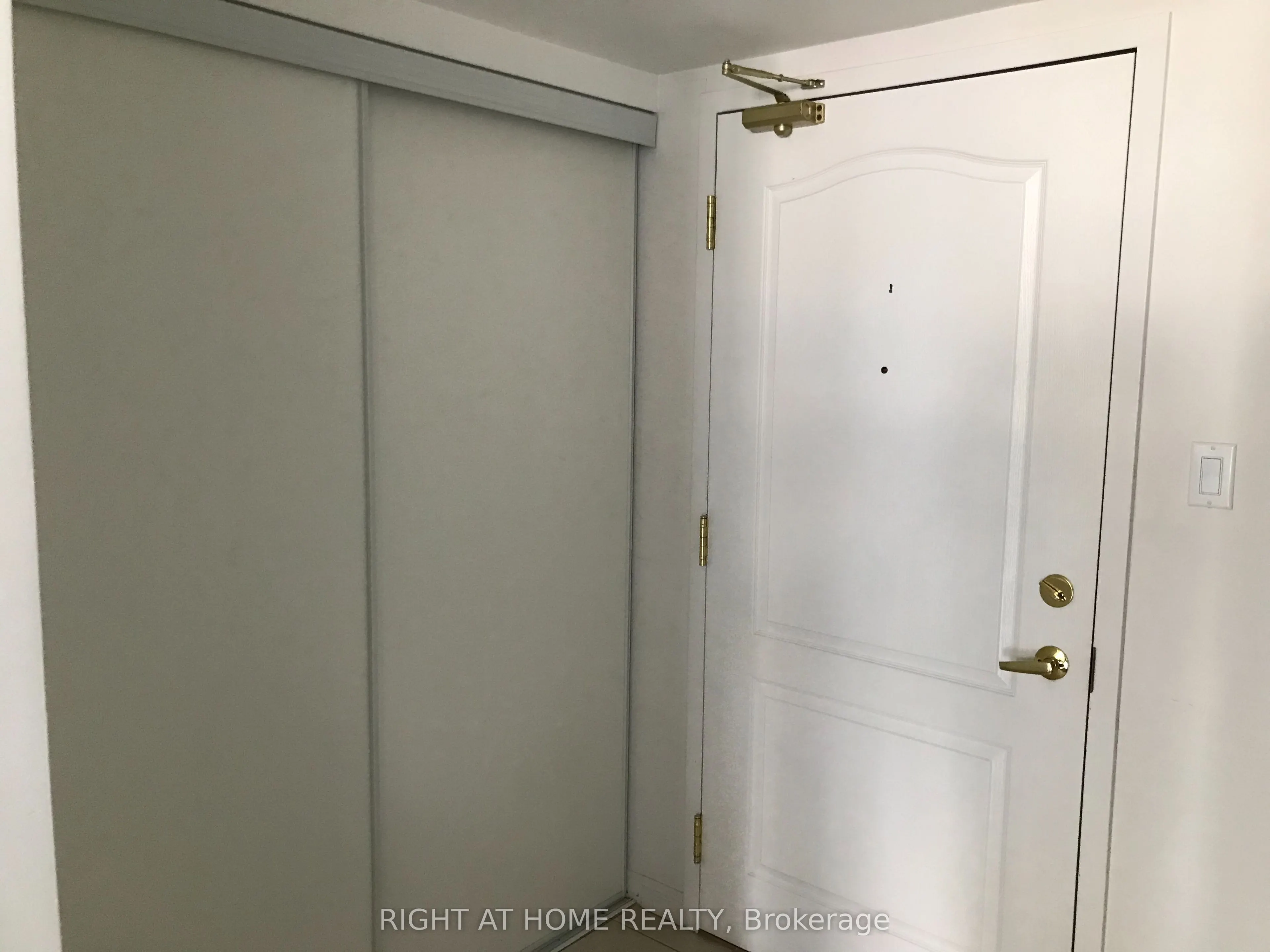 3130 Yonge Street, #PH1
