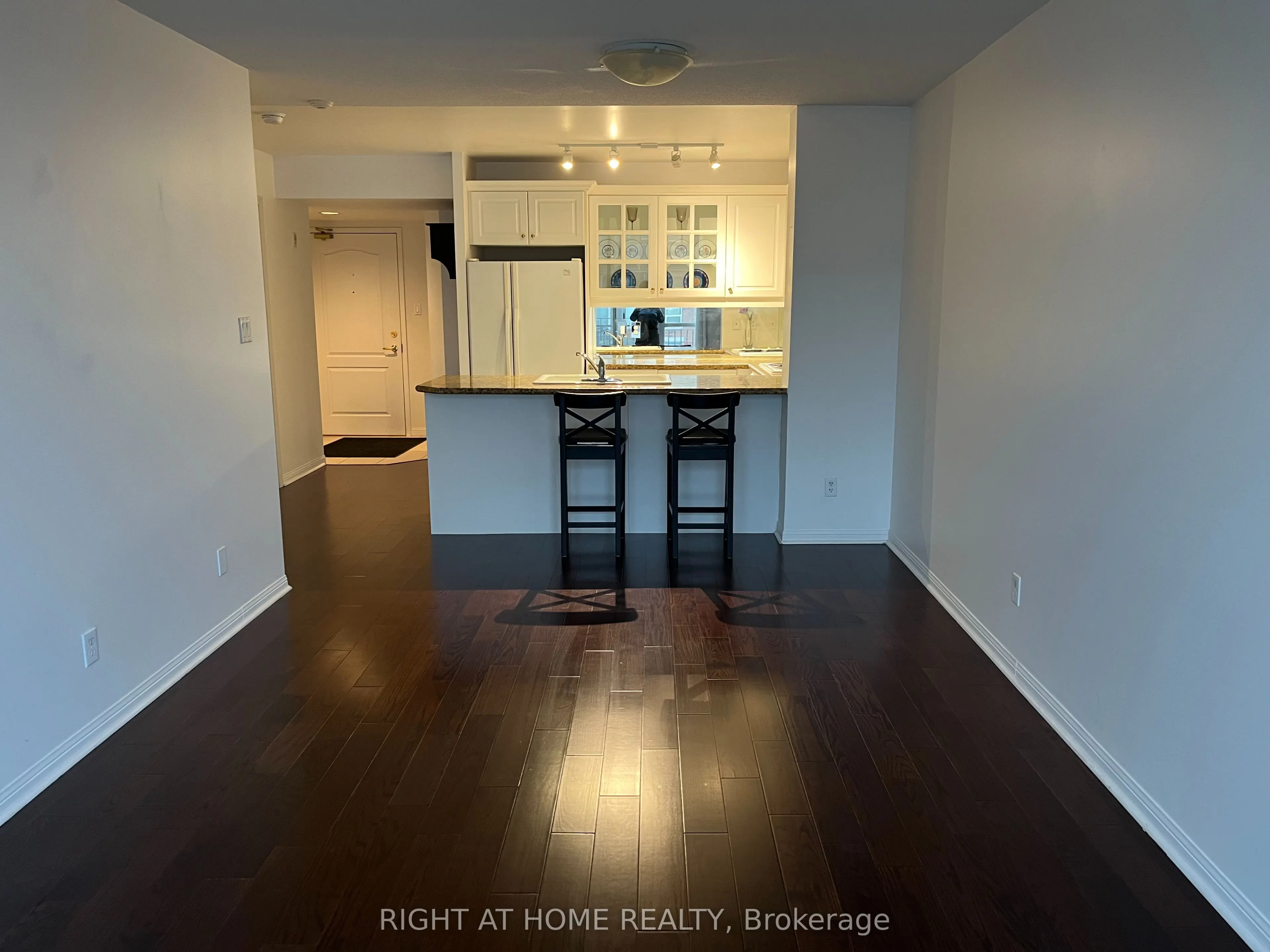 3130 Yonge Street, #PH1