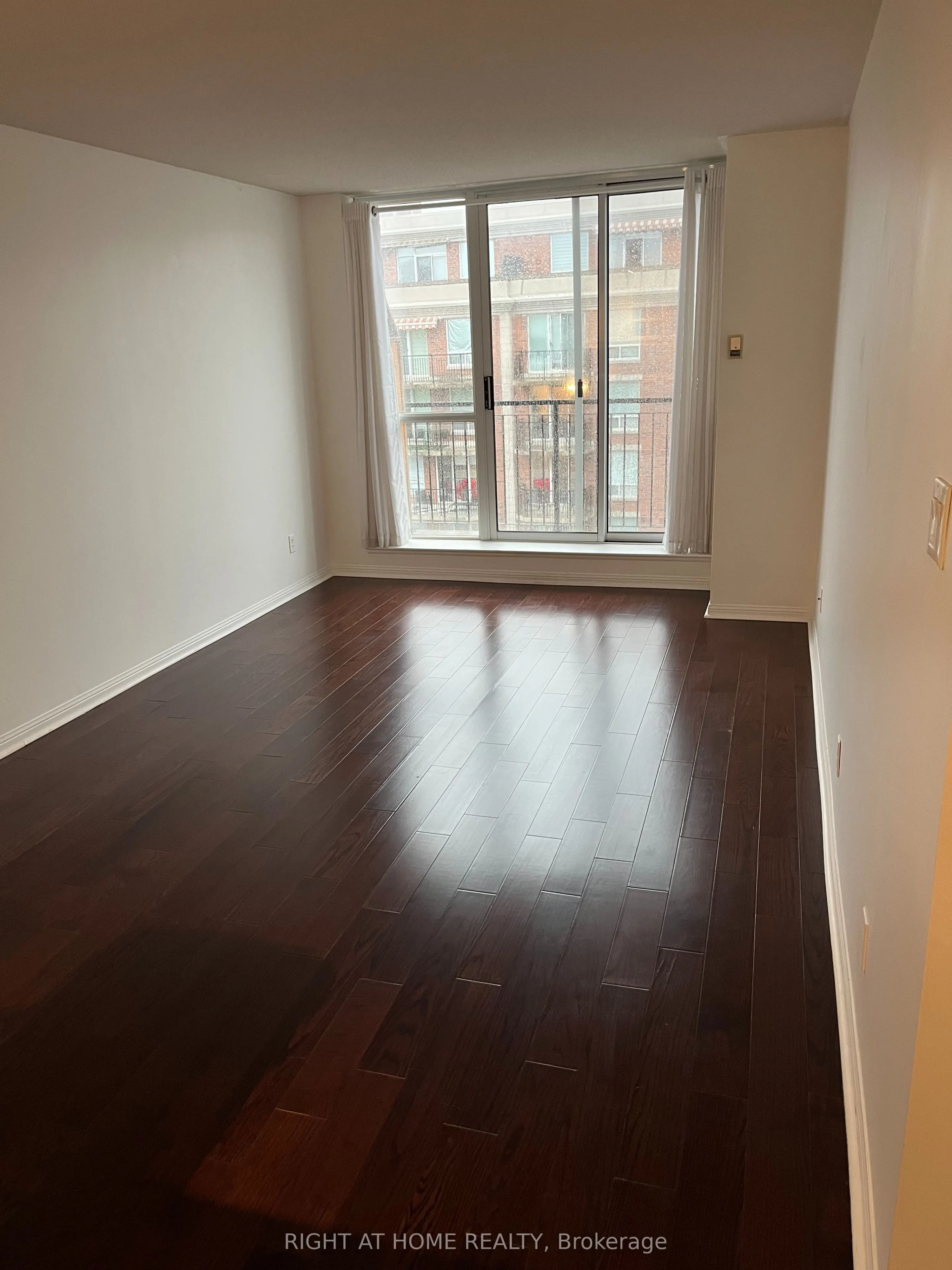 3130 Yonge Street, #PH1