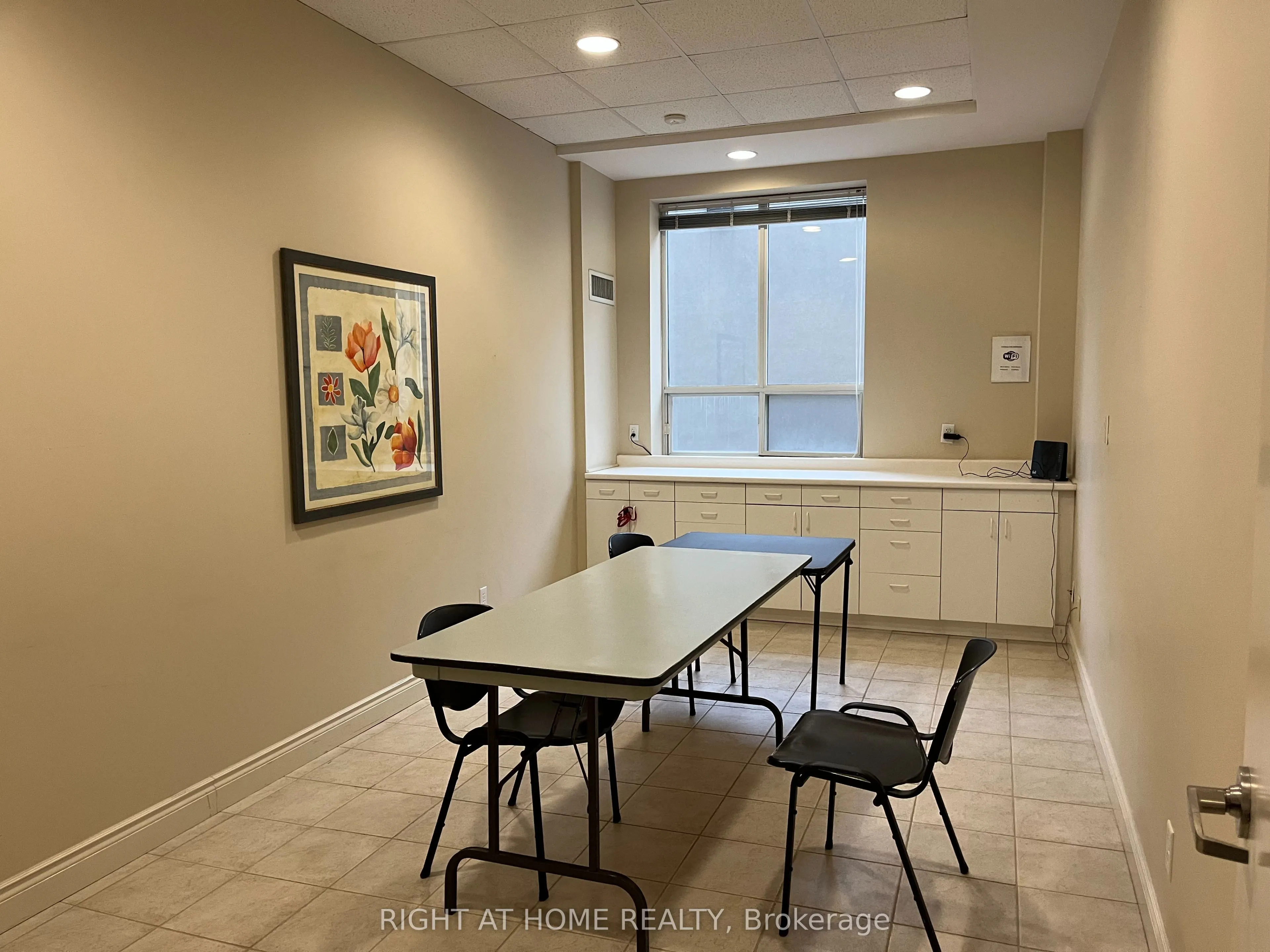 3130 Yonge Street, #PH1