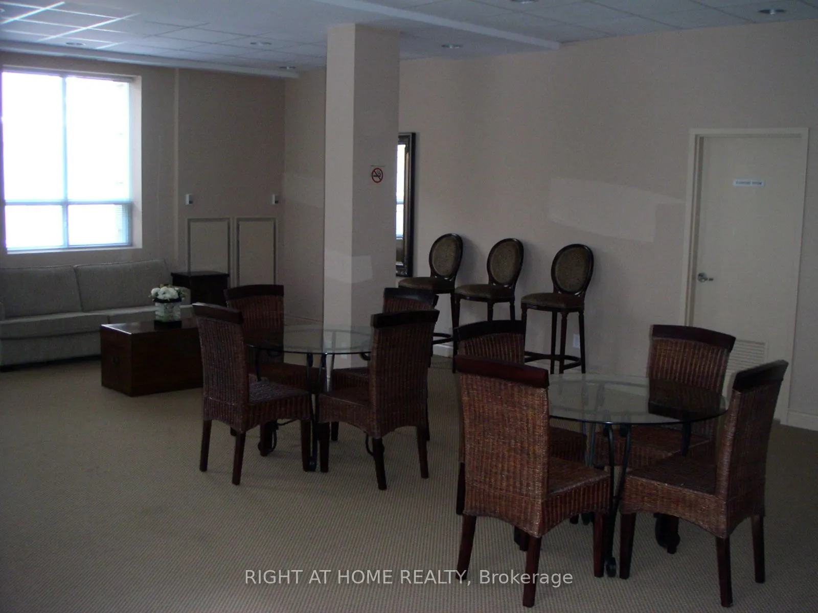 3130 Yonge Street, #PH1