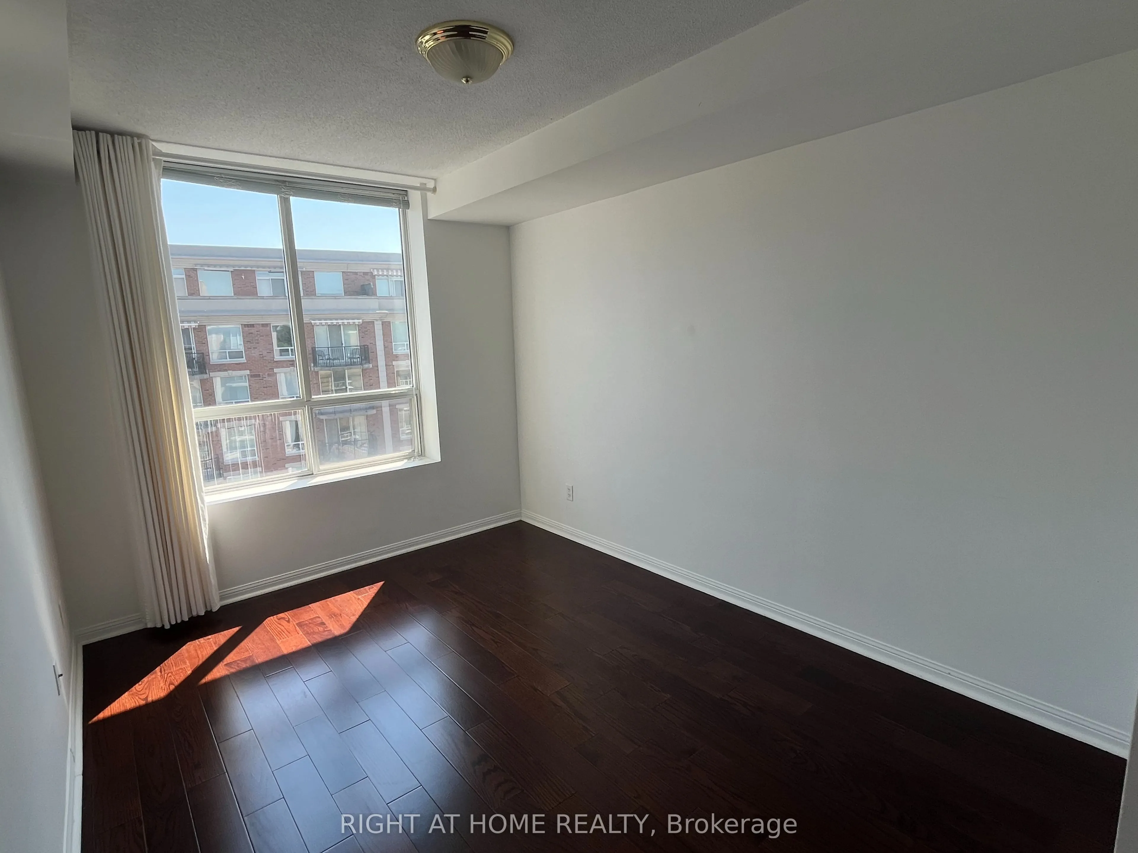 3130 Yonge Street, #PH1