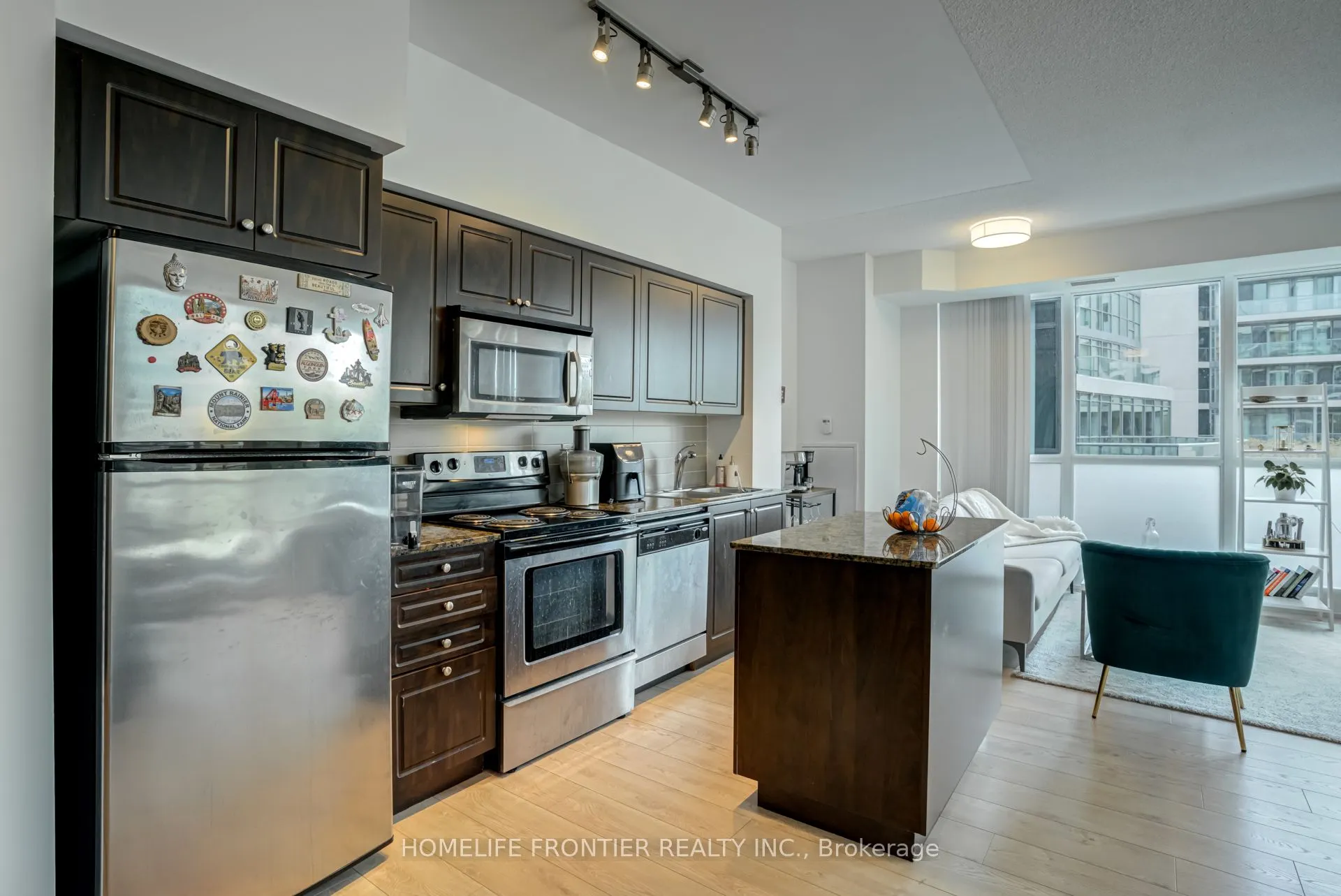 209 Fort York Boulevard, #383