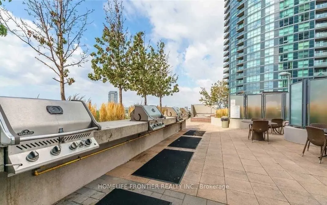 209 Fort York Boulevard, #383
