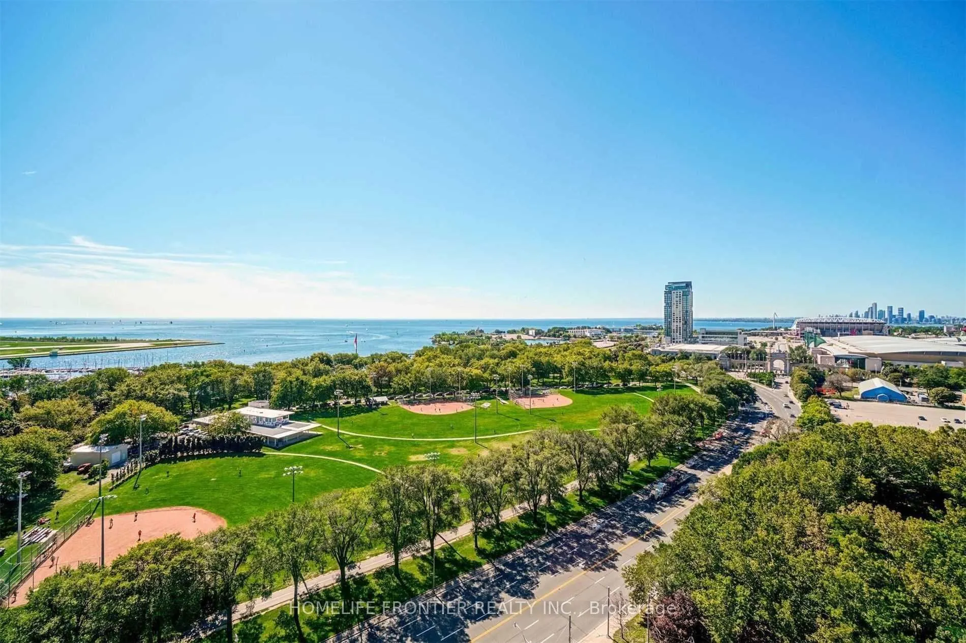 209 Fort York Boulevard, #383