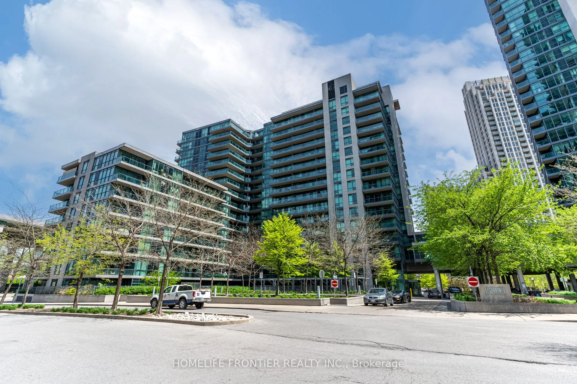 209 Fort York Boulevard, #383