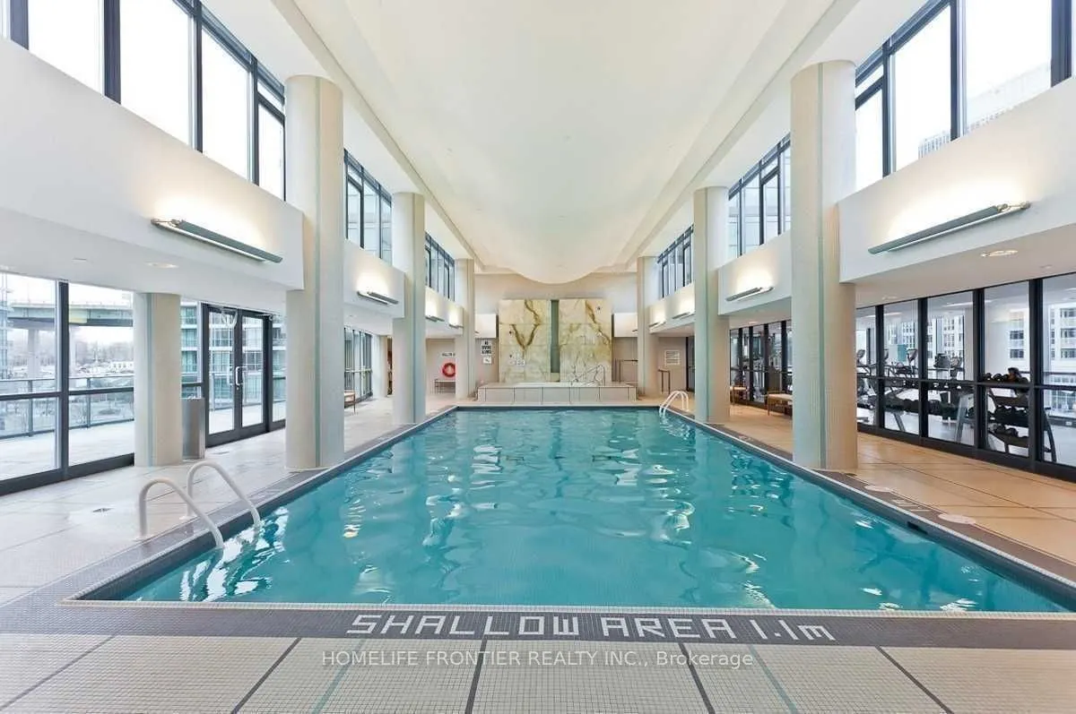 209 Fort York Boulevard, #383