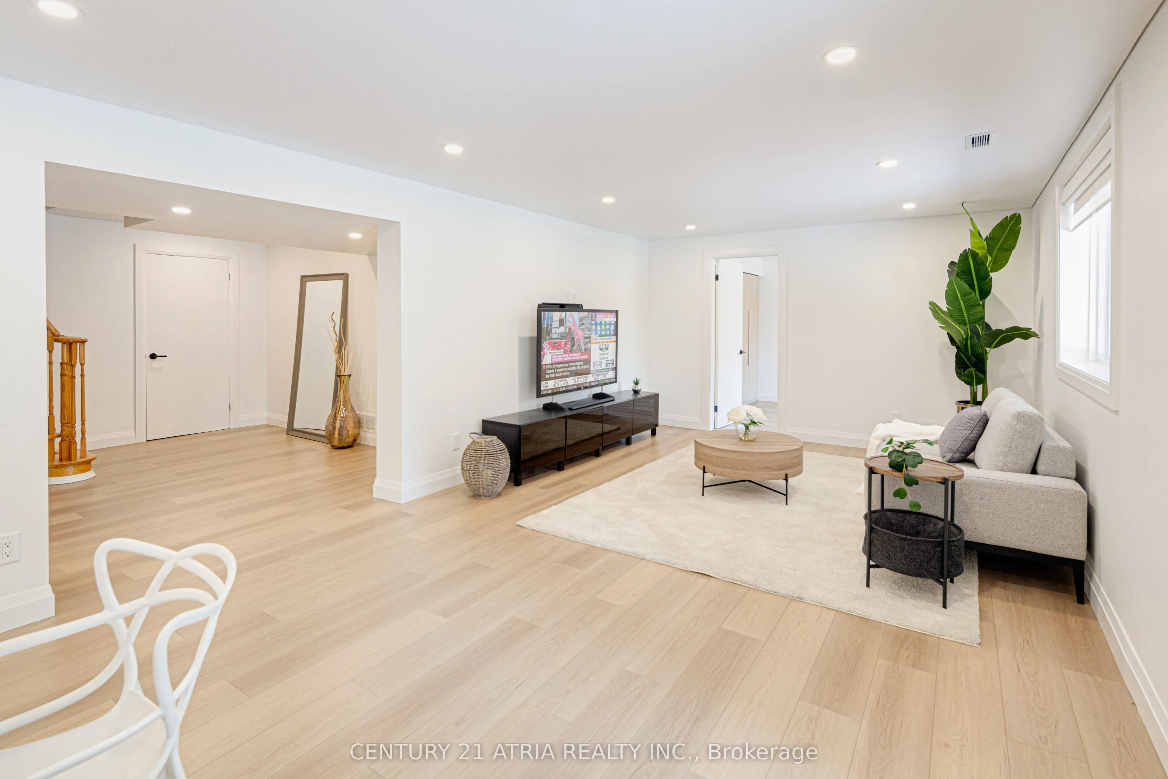 56 Magpie Crescent