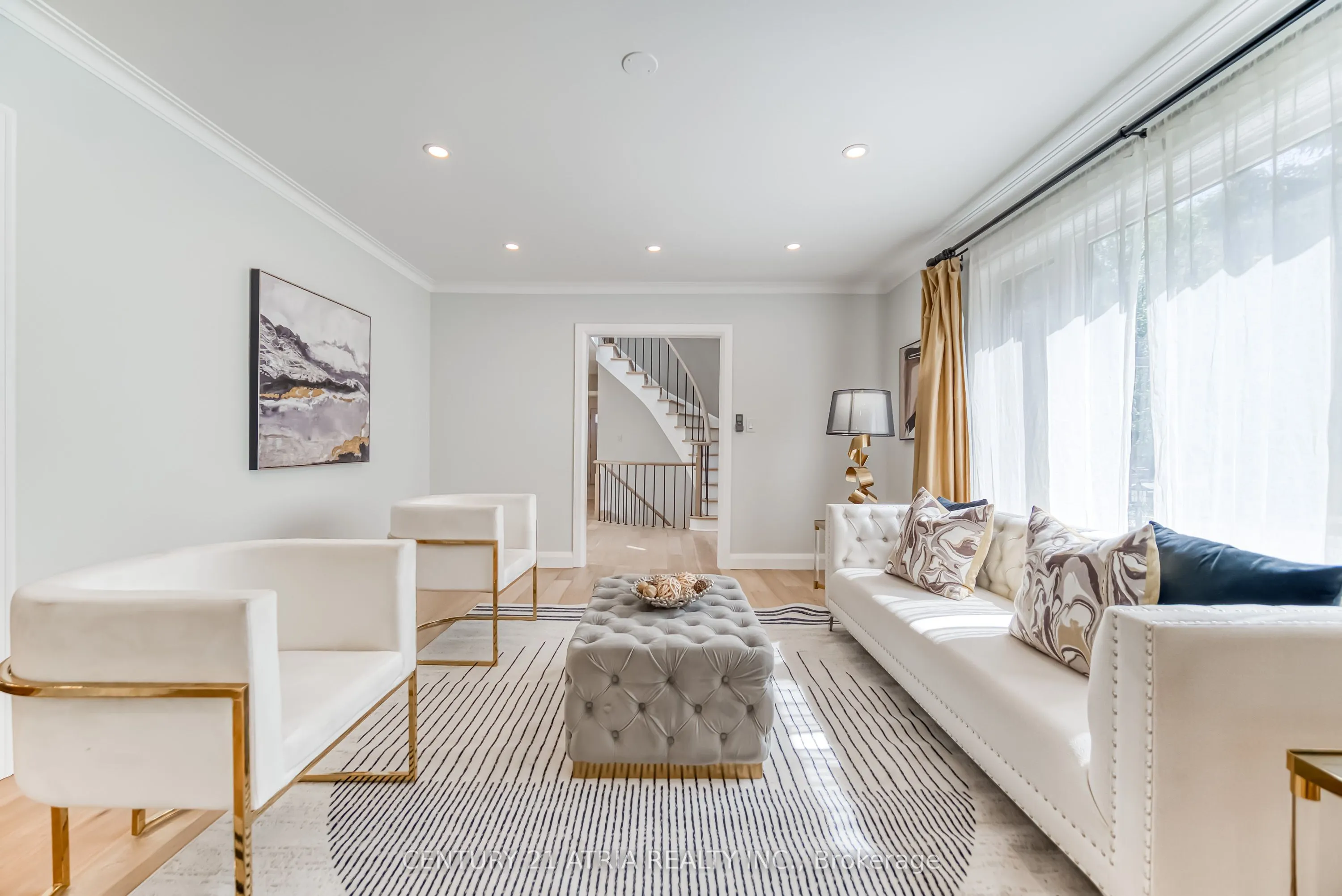 56 Magpie Crescent