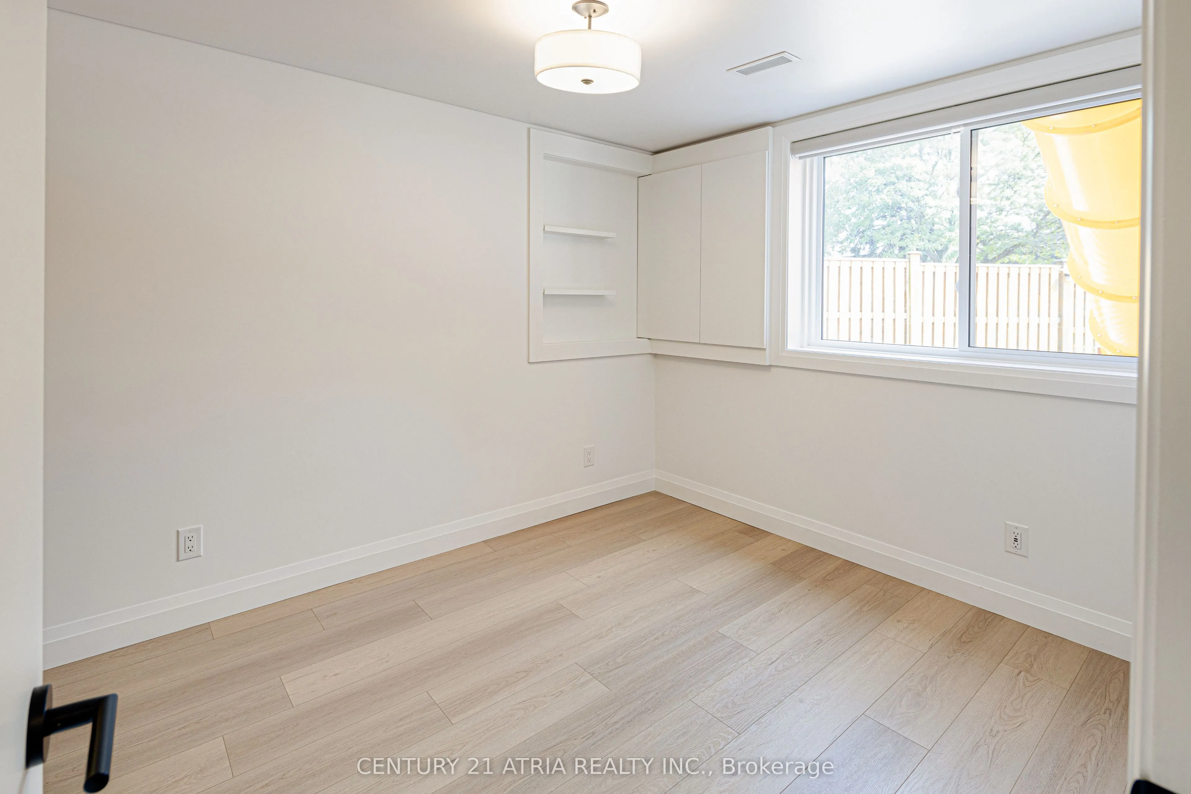 56 Magpie Crescent