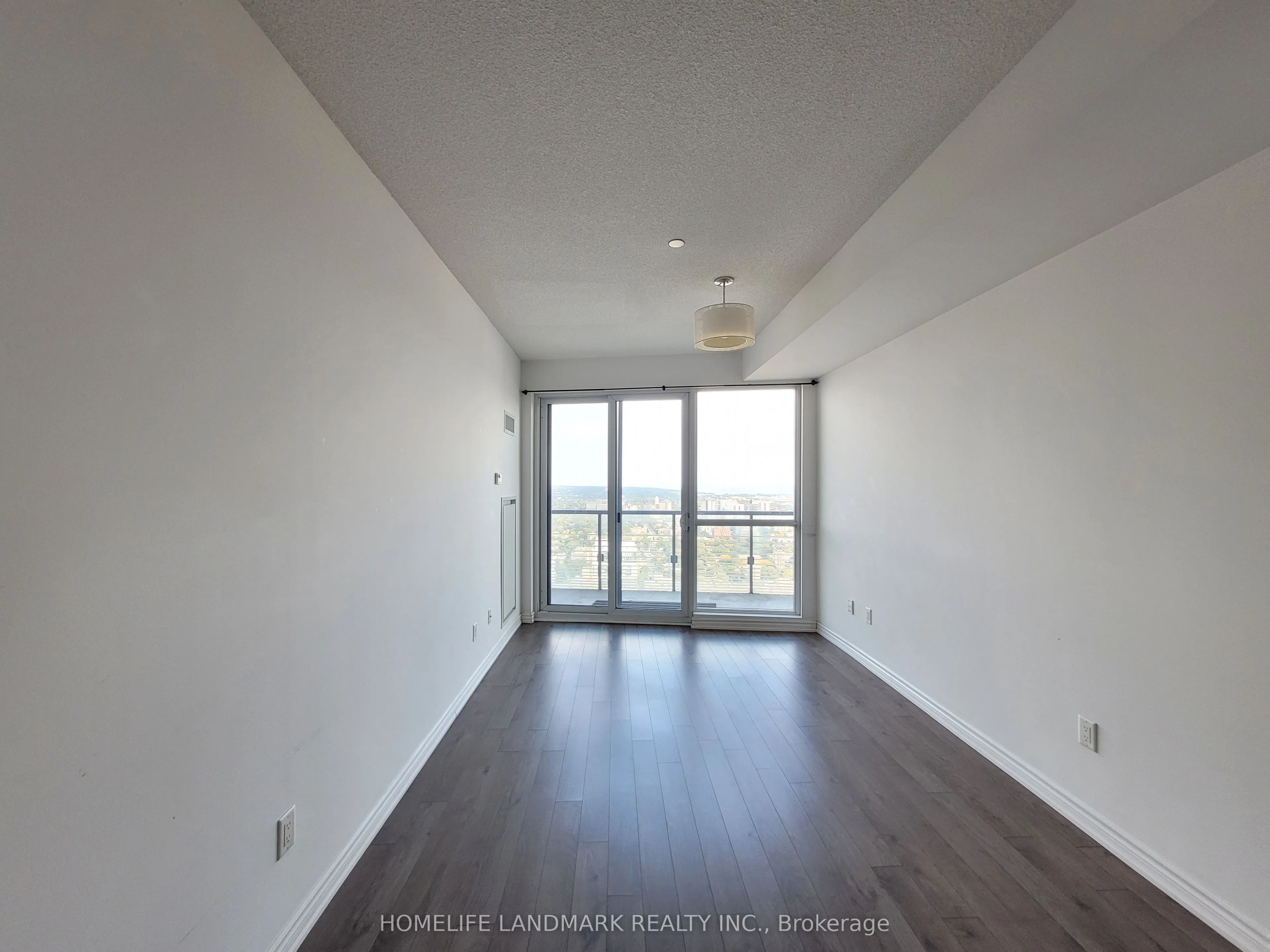 386 Yonge Street, #4803