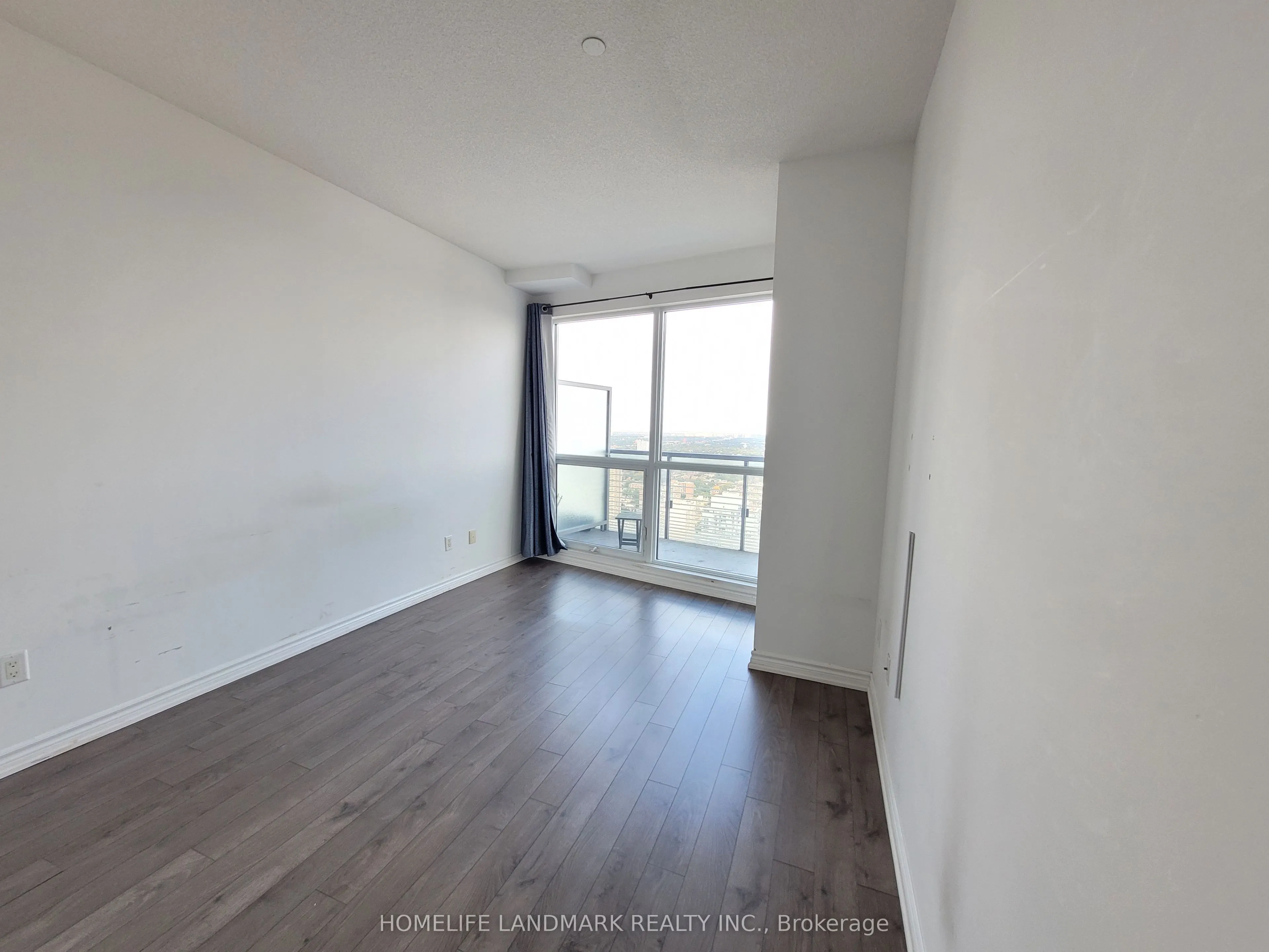 386 Yonge Street, #4803