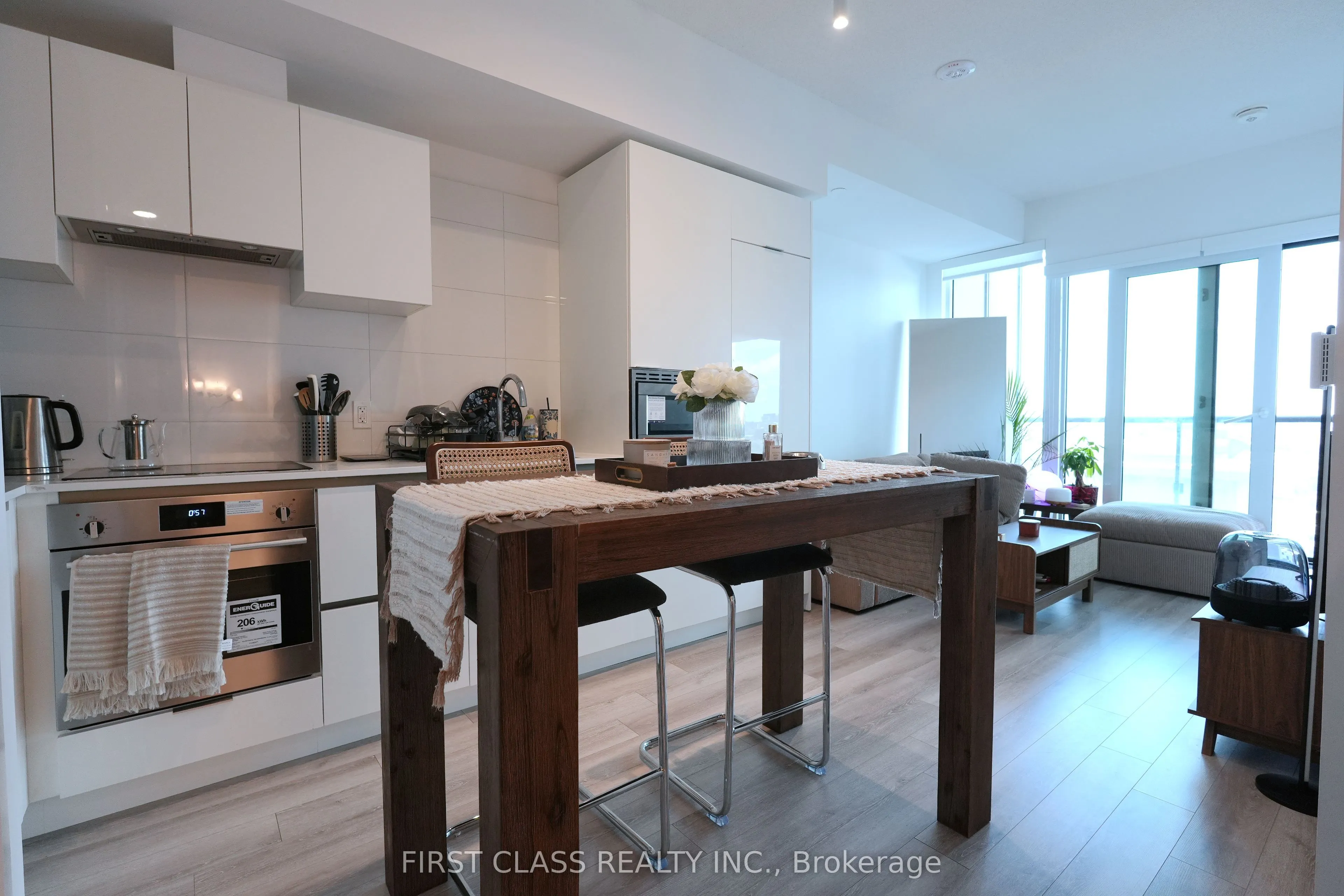 121 St Patrick Street, #1625
