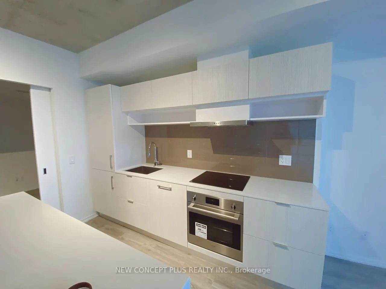 5 Soudan Avenue, #618