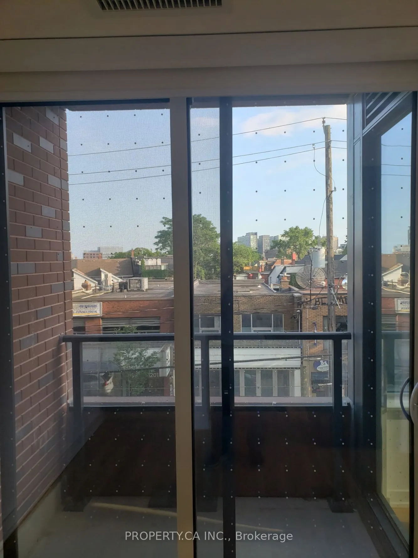 1200 Dundas Street W, #308